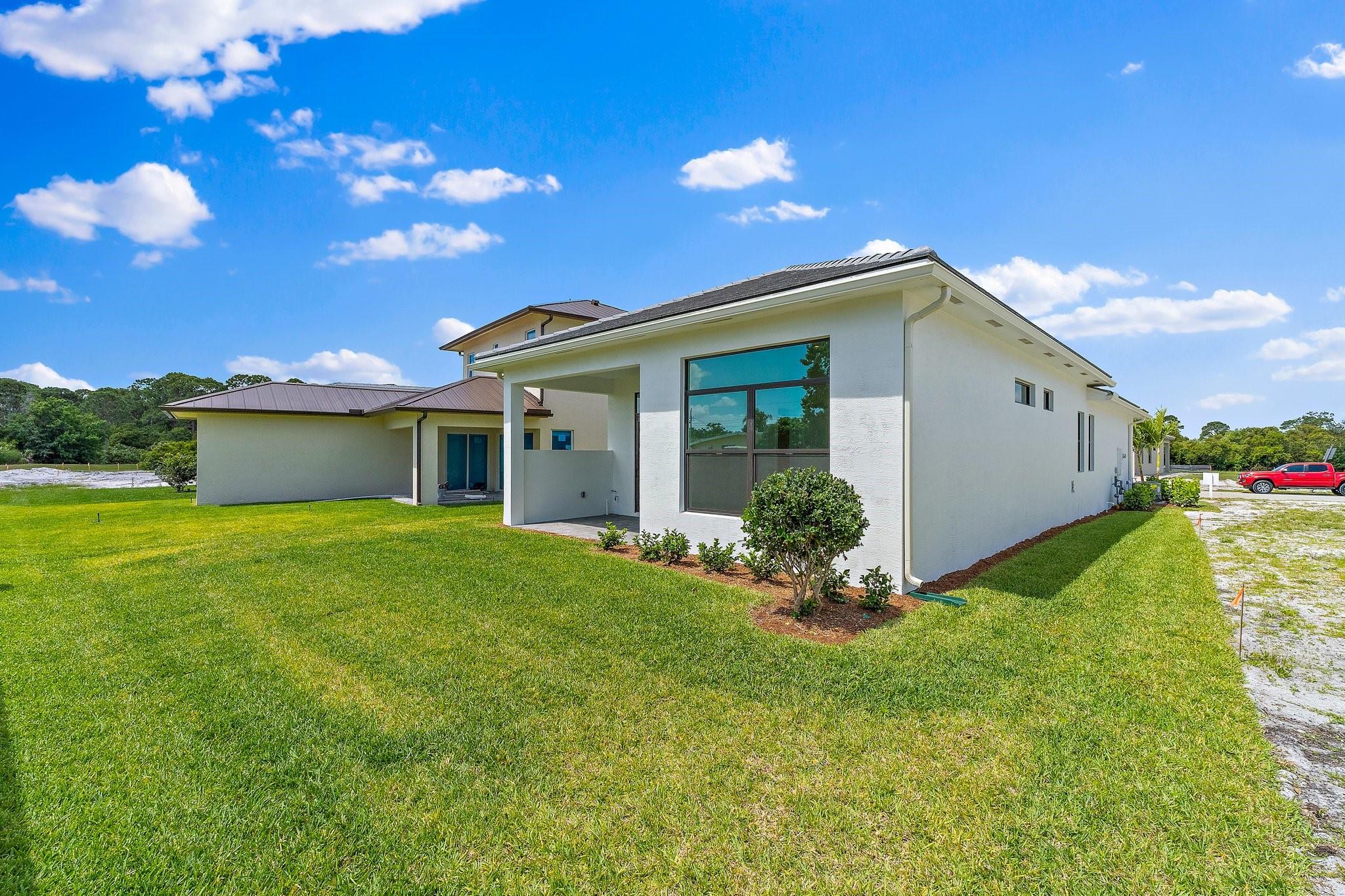 KH RIVELLA LLC - Residential