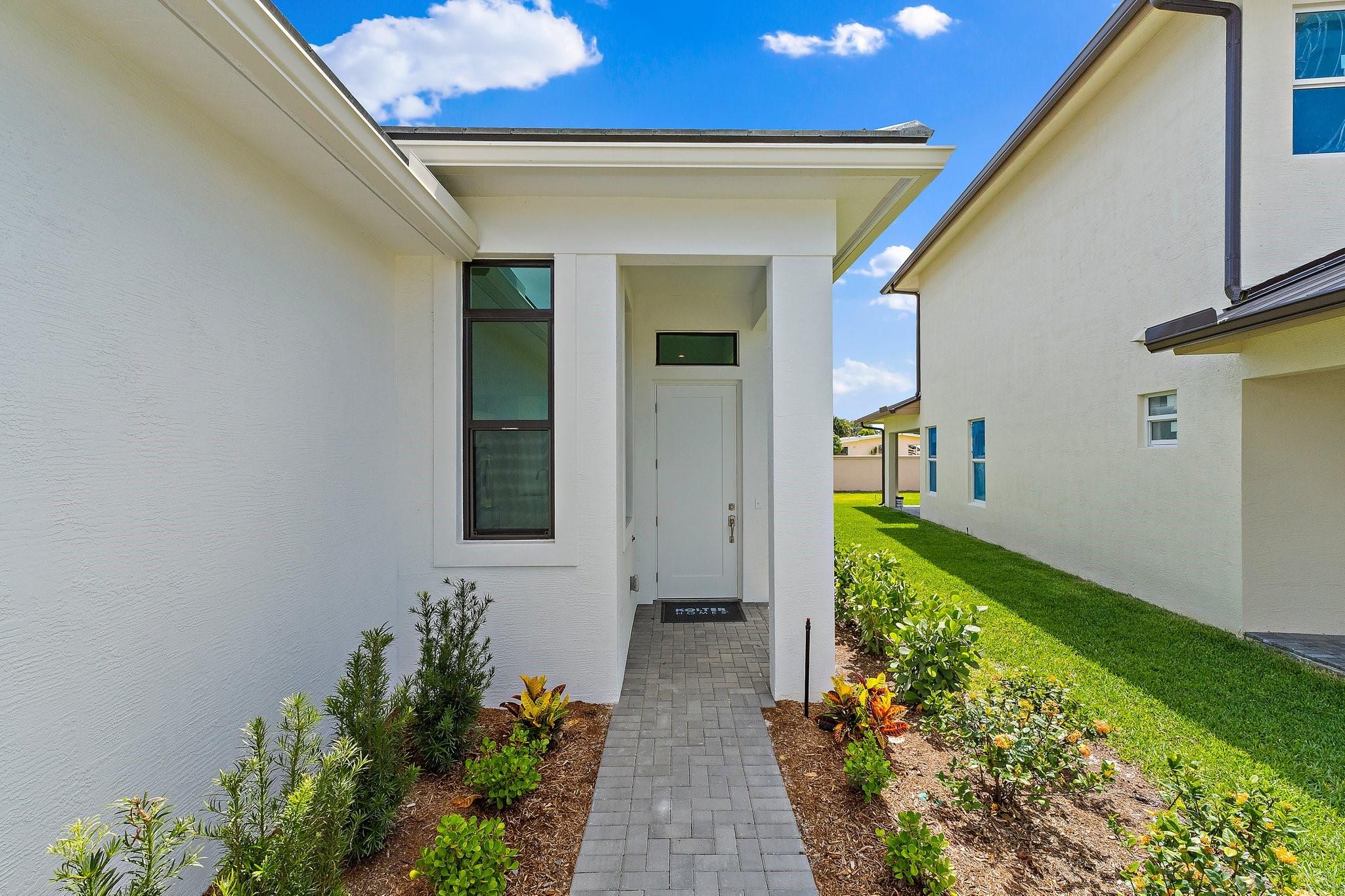 KH RIVELLA LLC - Residential