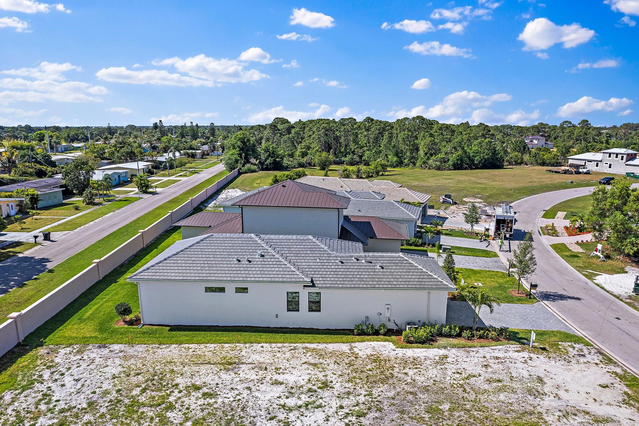 KH RIVELLA LLC - Residential