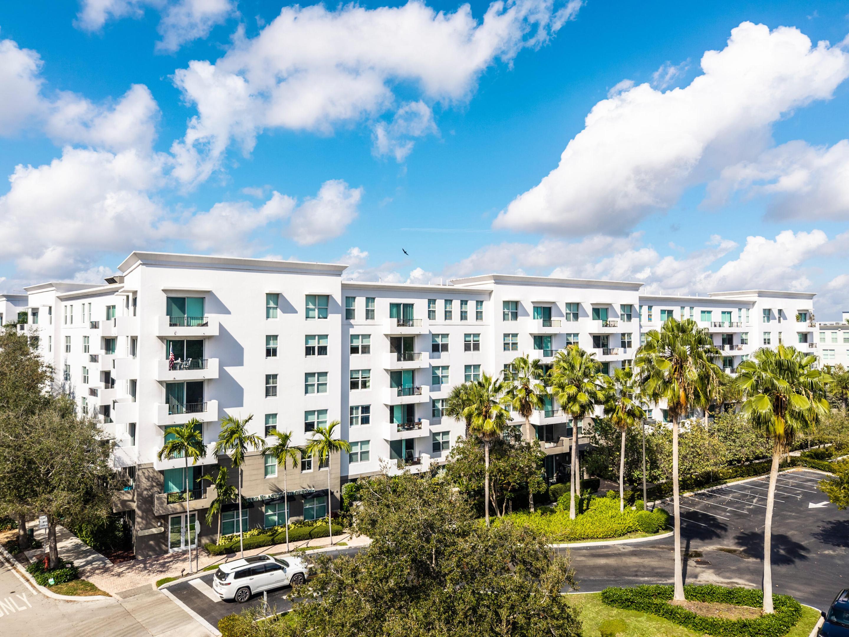 LAUDERDALE ONE CONDO - Residential