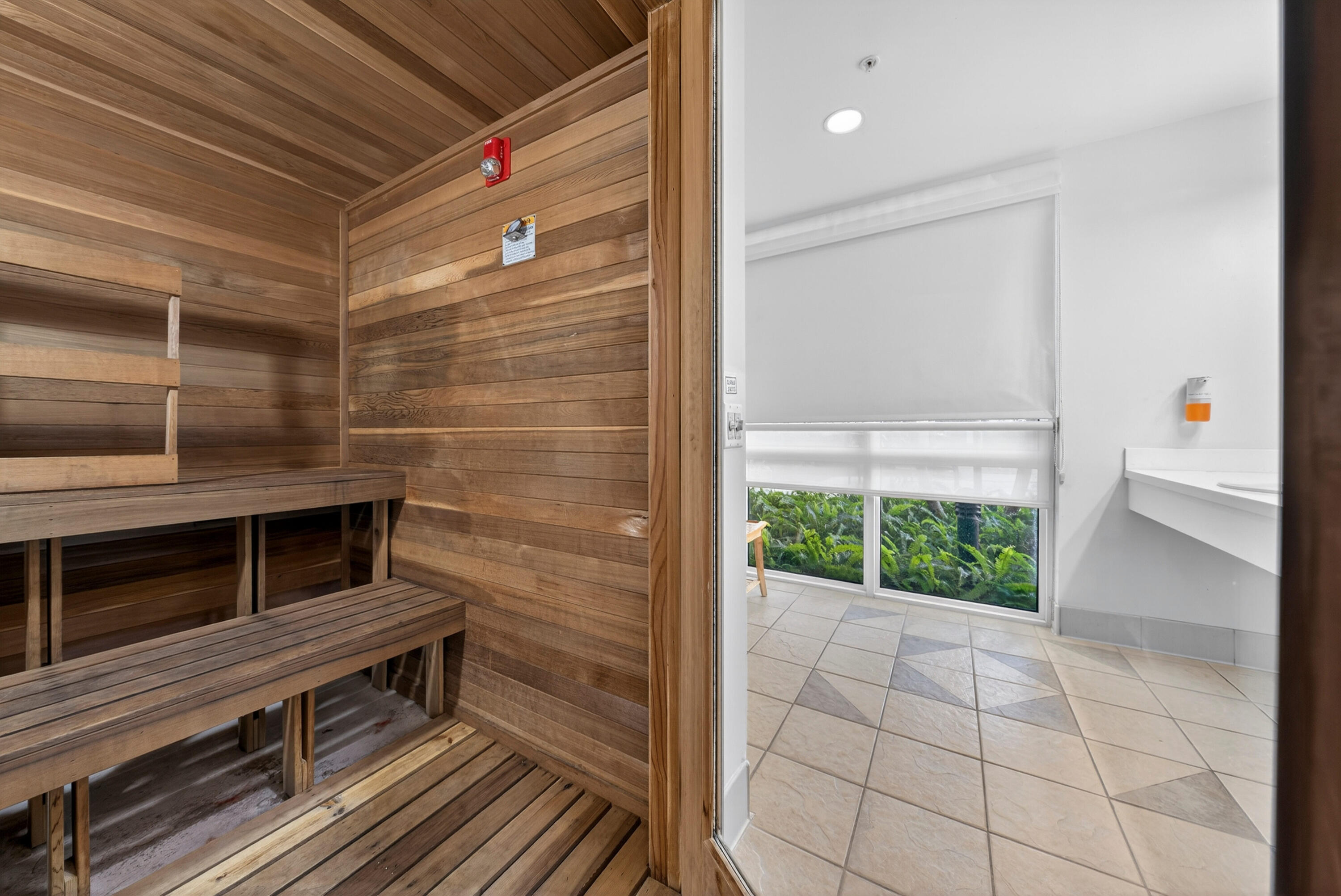 LAUDERDALE ONE CONDO - Residential