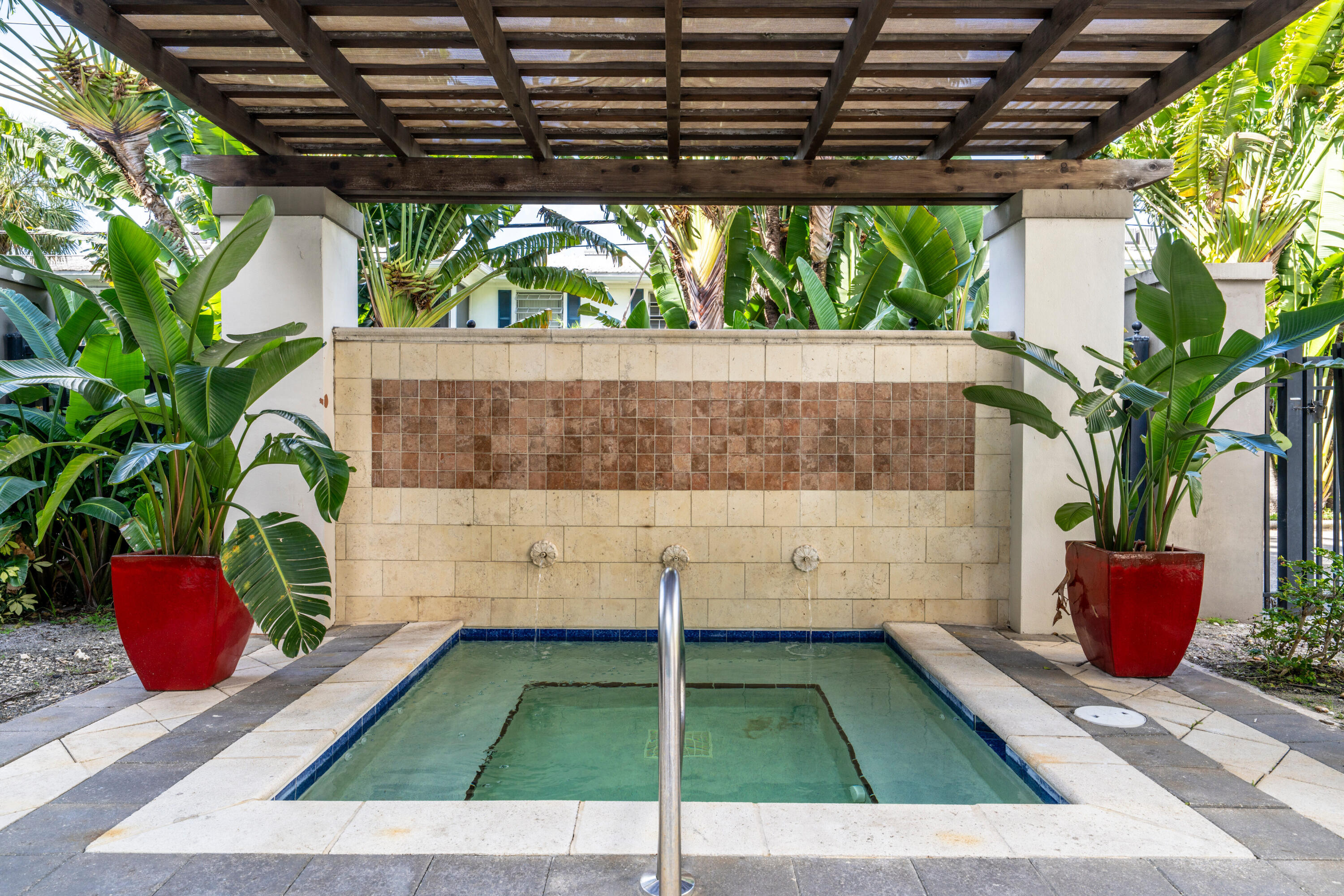 LAUDERDALE ONE CONDO - Residential