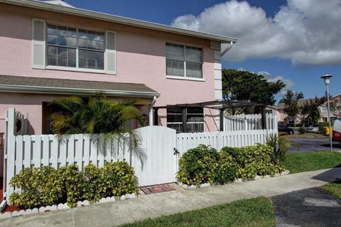 A home in Green Acres