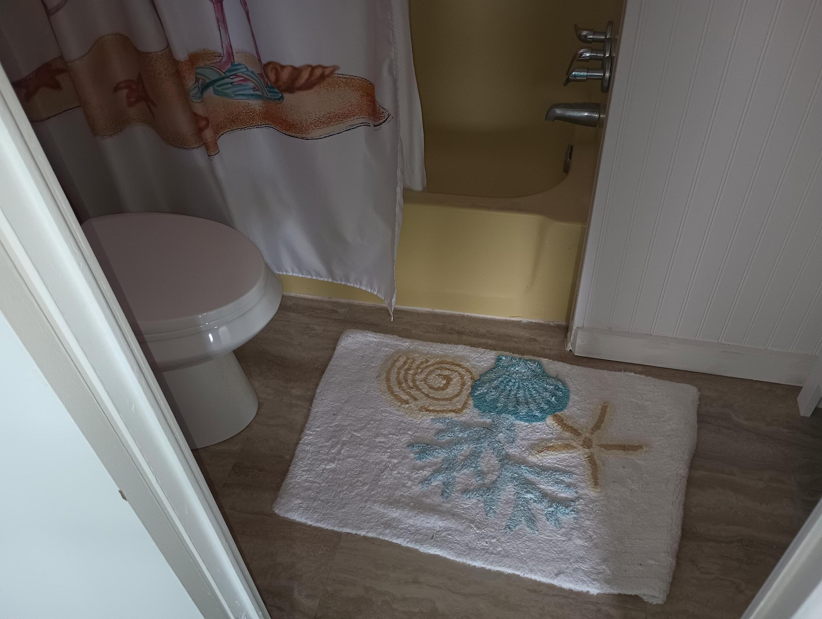 Spanish Lakes Riverfront - Residential