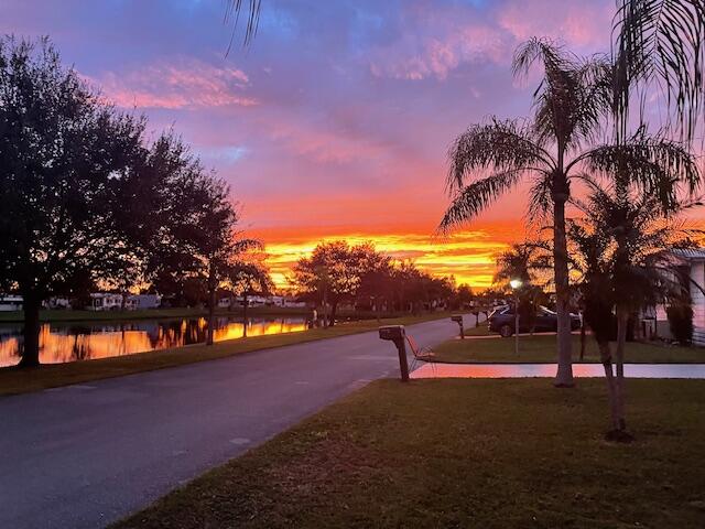 Spanish Lakes Riverfront - Residential