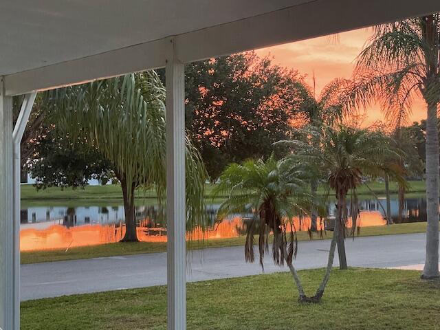 Spanish Lakes Riverfront - Residential