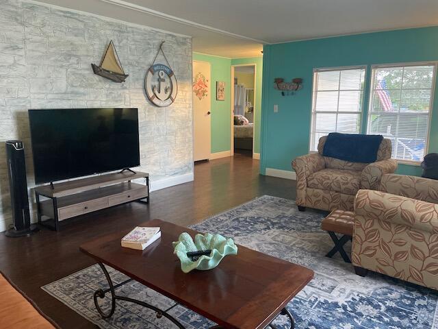 Spanish Lakes Riverfront - Residential