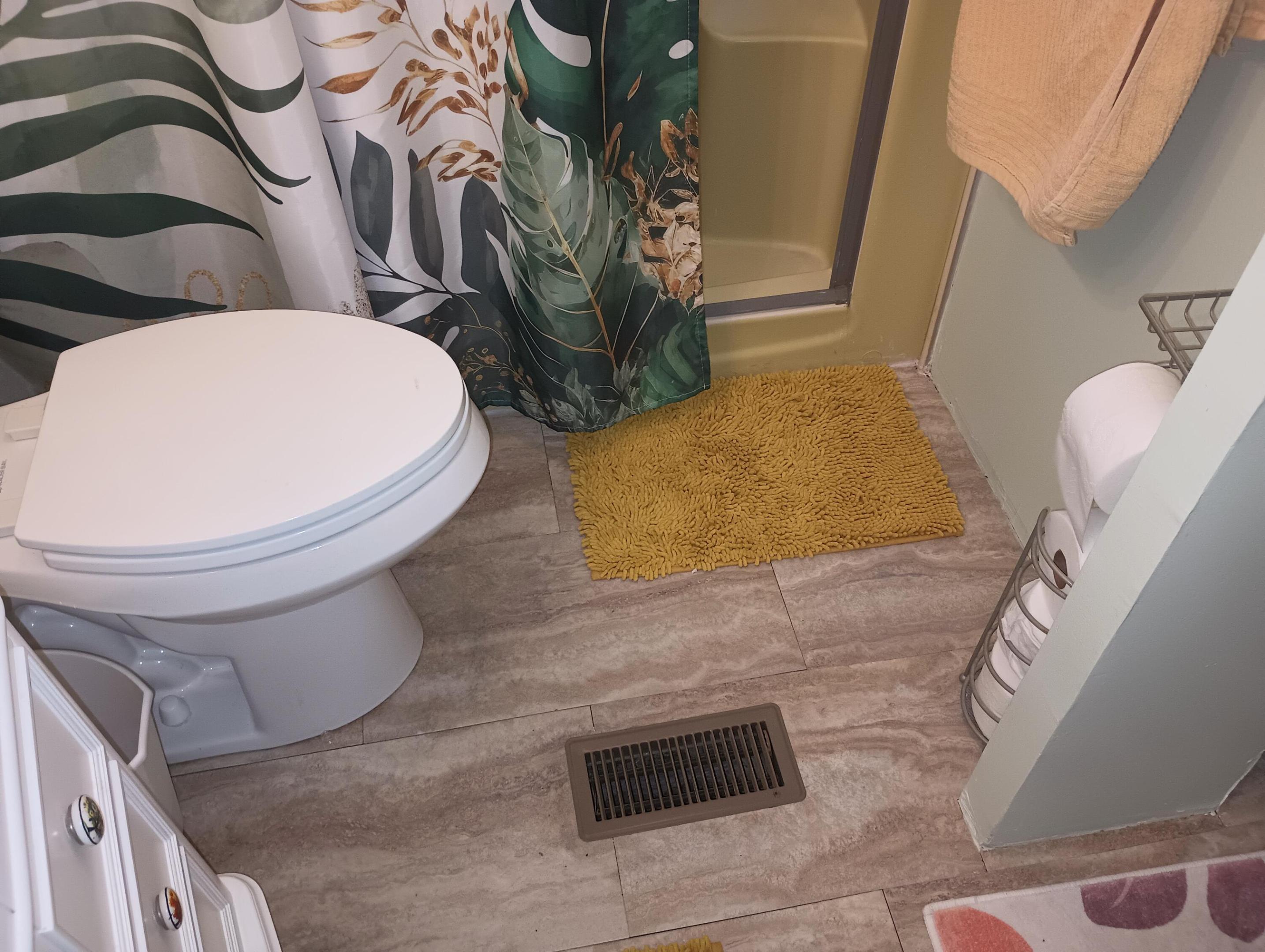 Spanish Lakes Riverfront - Residential