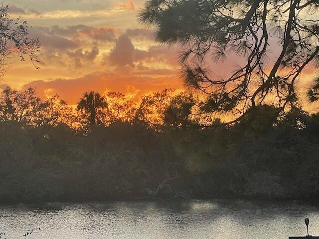 Spanish Lakes Riverfront - Residential