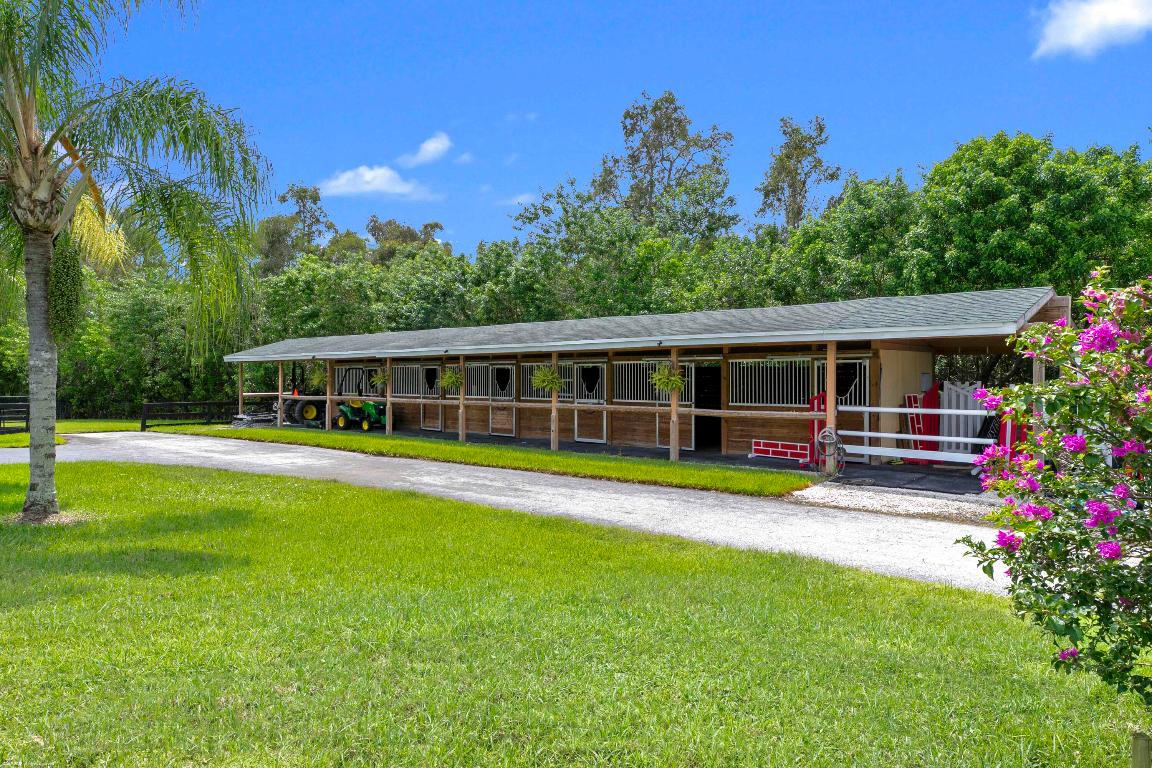 Palm Beach Point Sunglade - Residential