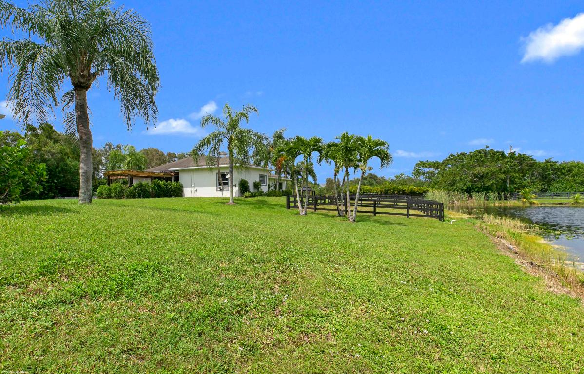 Palm Beach Point Sunglade - Residential