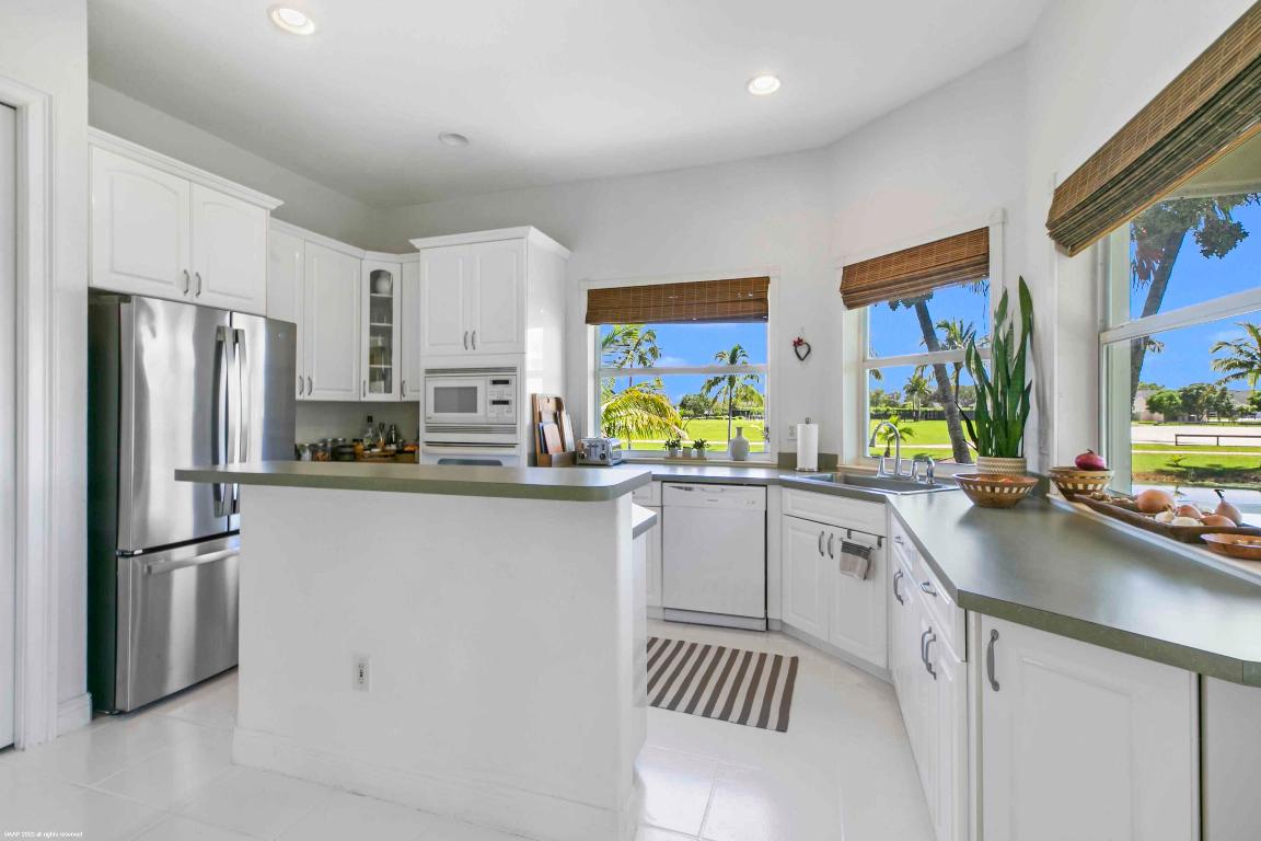 Palm Beach Point Sunglade - Residential