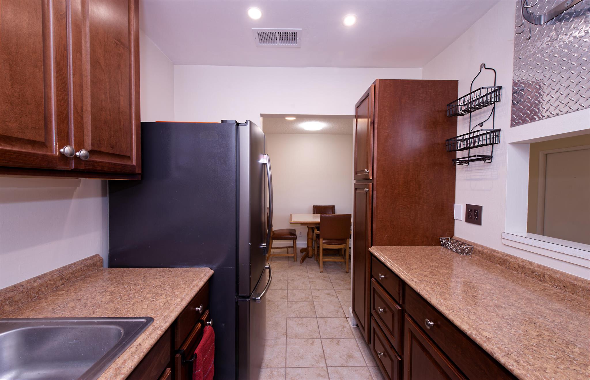 SNUG HARBOR GARDENS CONDO - Residential