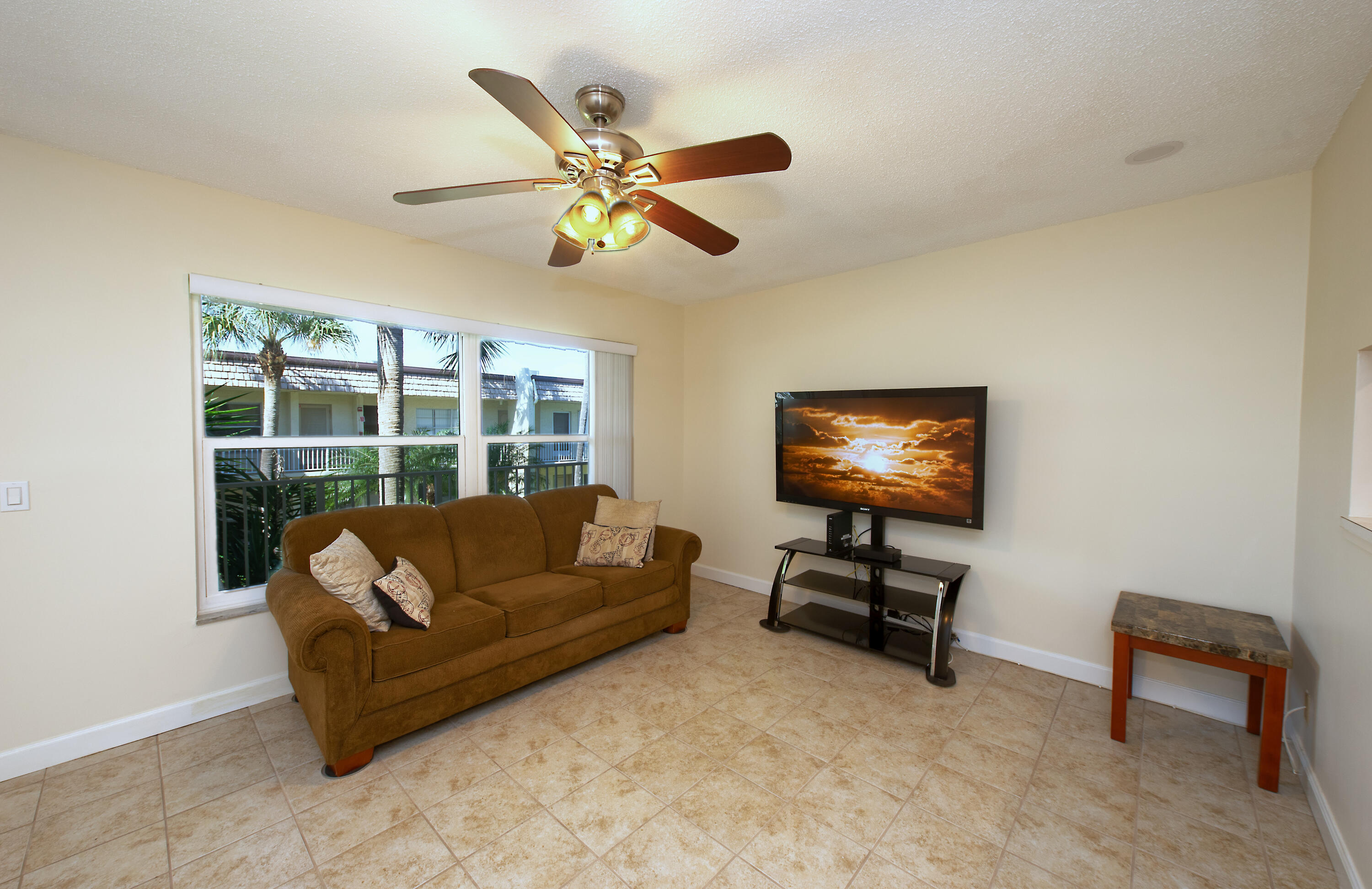 632 Snug Harbor Drive D15