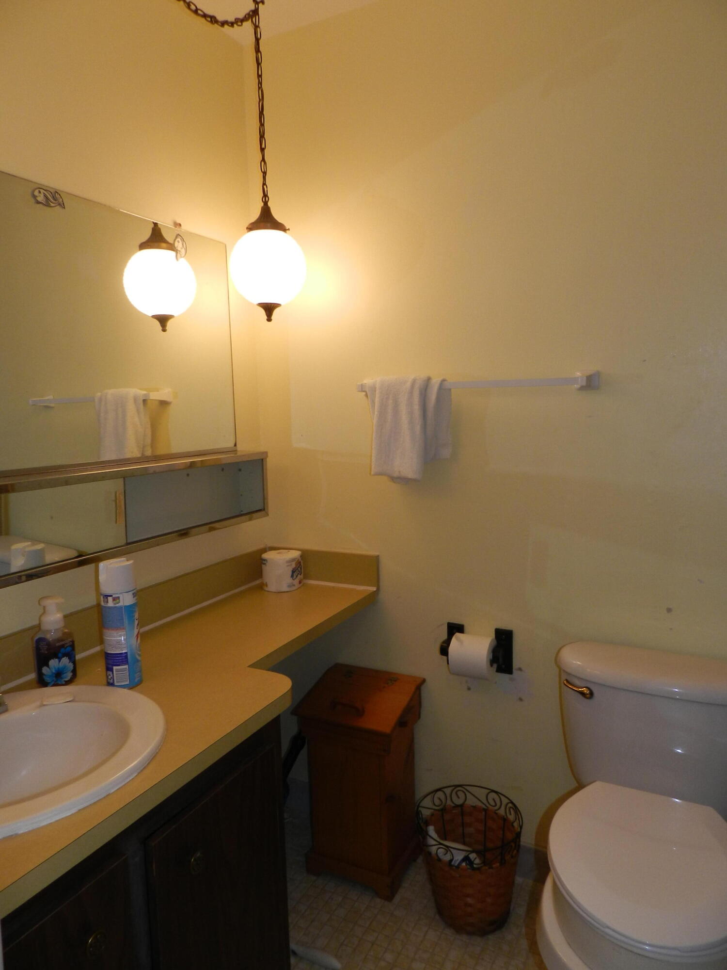 PALM BEACH NATL GOLF AND COUNTRY CLUB ESTATES 2 - Residential