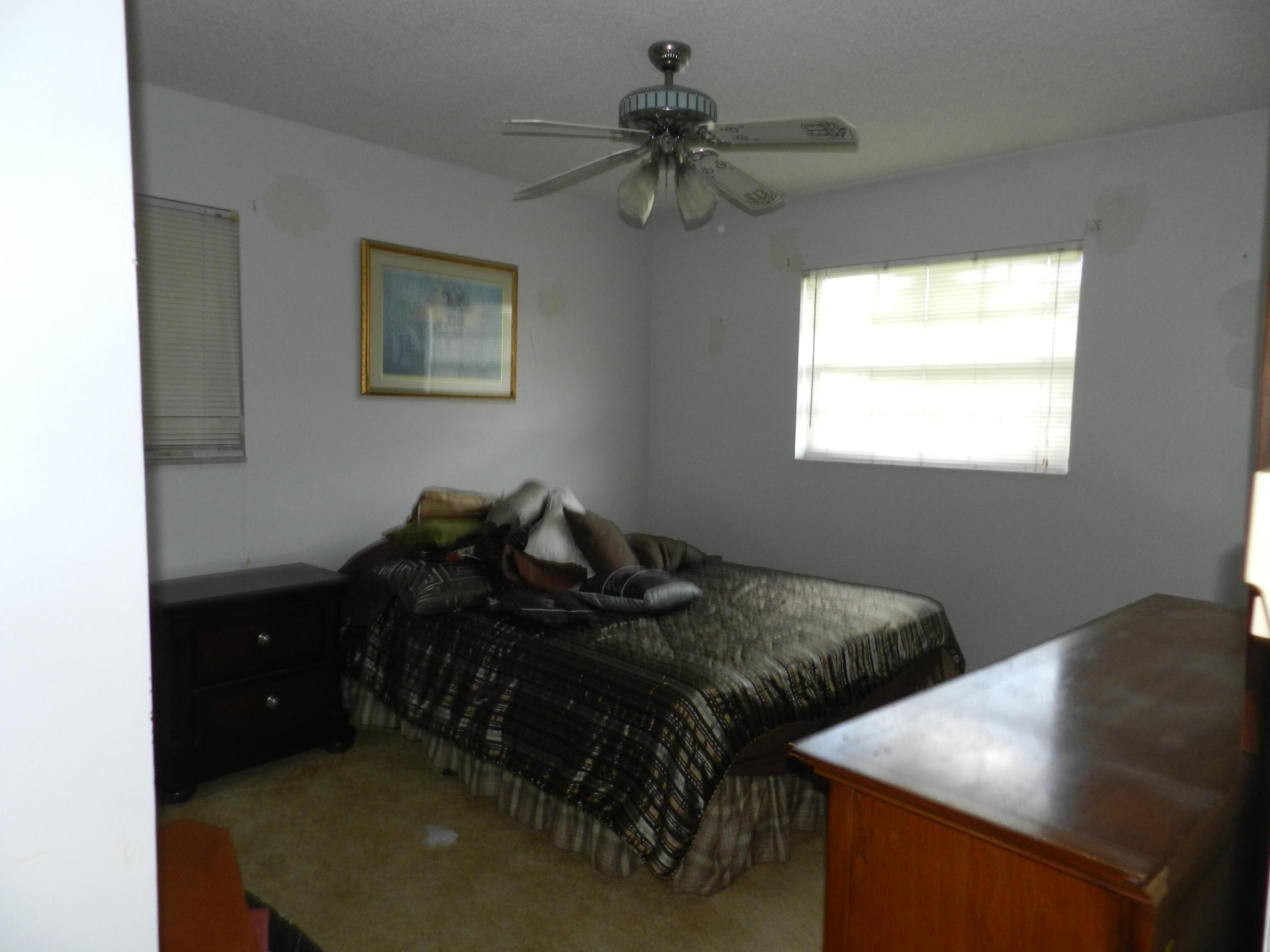 PALM BEACH NATL GOLF AND COUNTRY CLUB ESTATES 2 - Residential