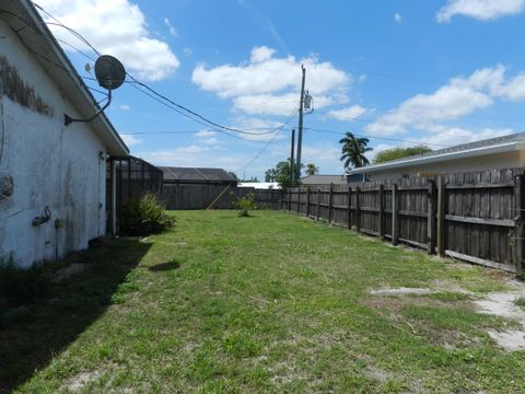 Tiny photo for 3151 Pinehurst Drive, Lake Worth, FL 33467 (MLS # B26018559)