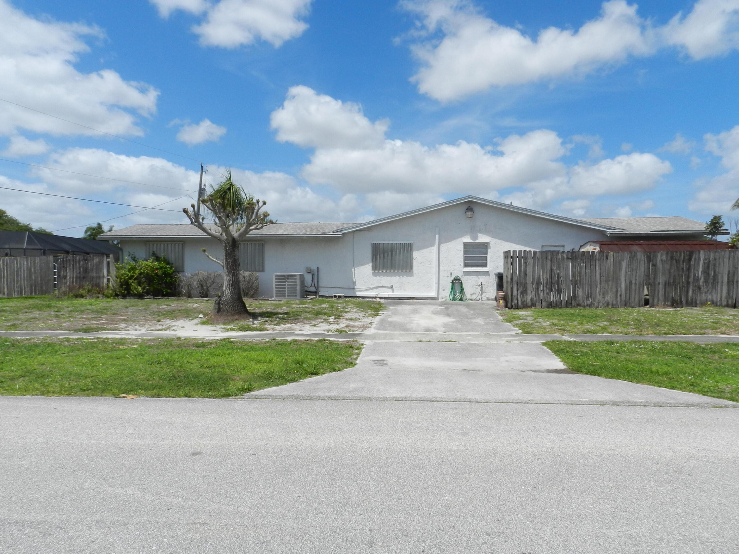 PALM BEACH NATL GOLF AND COUNTRY CLUB ESTATES 2 - Residential