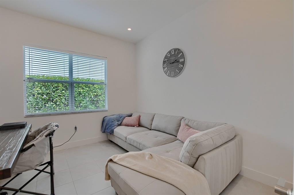 Dakota - Residential