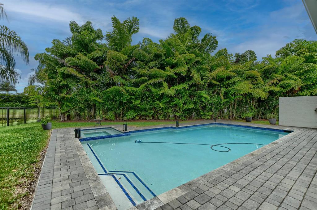 Dakota - Residential