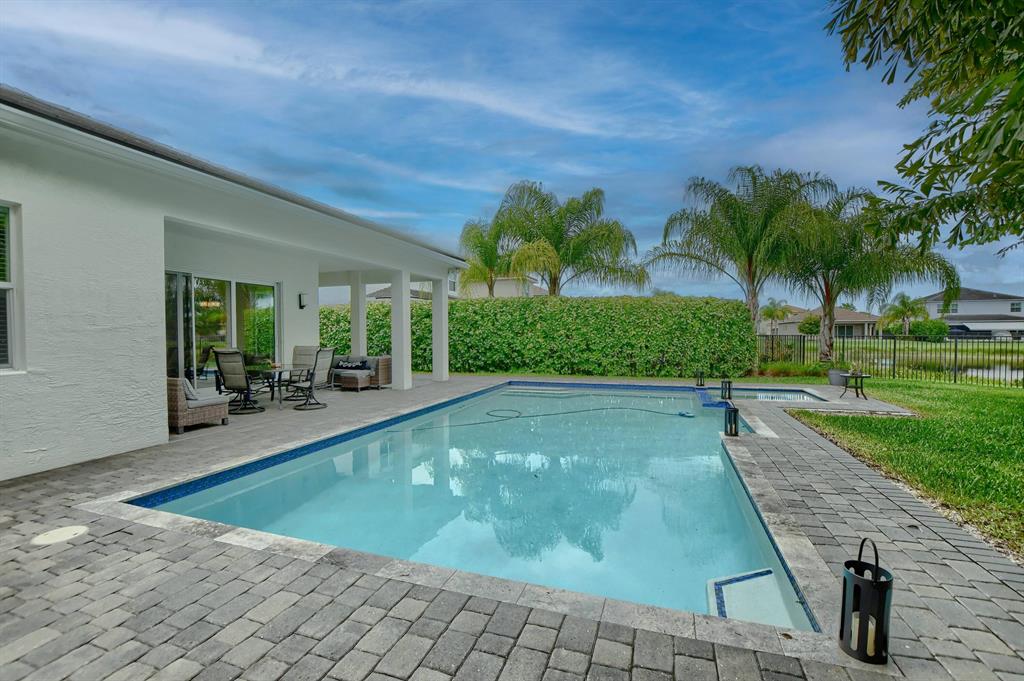 Dakota - Residential