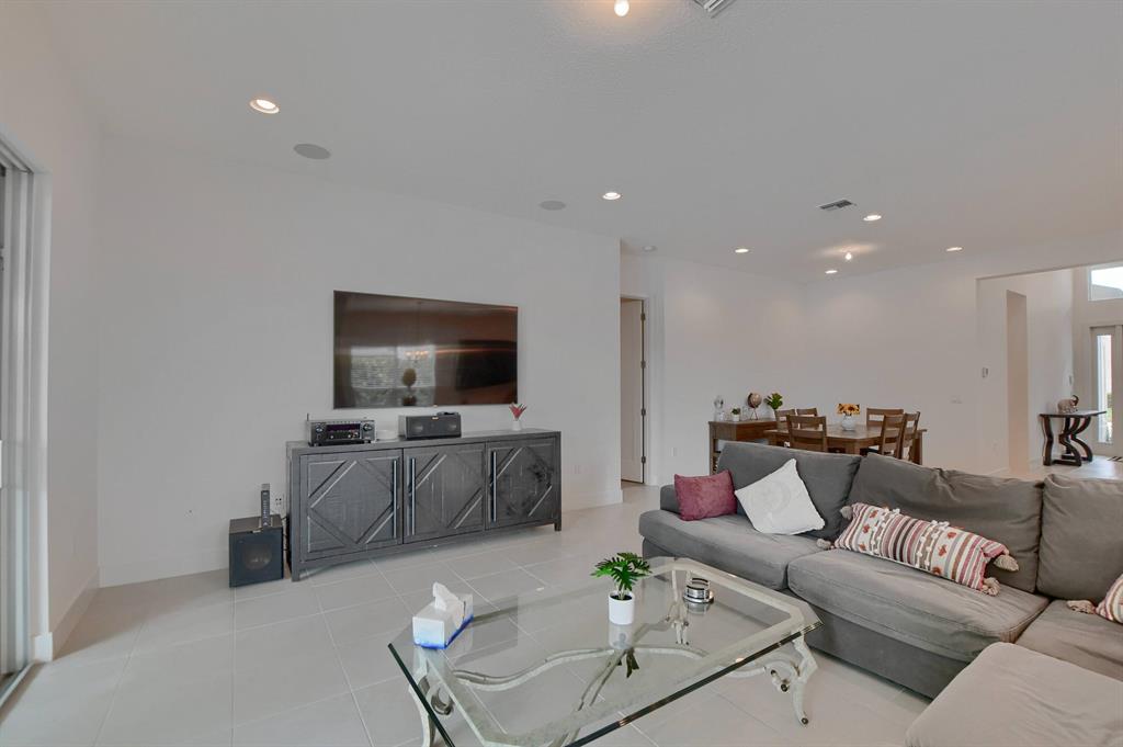 Dakota - Residential