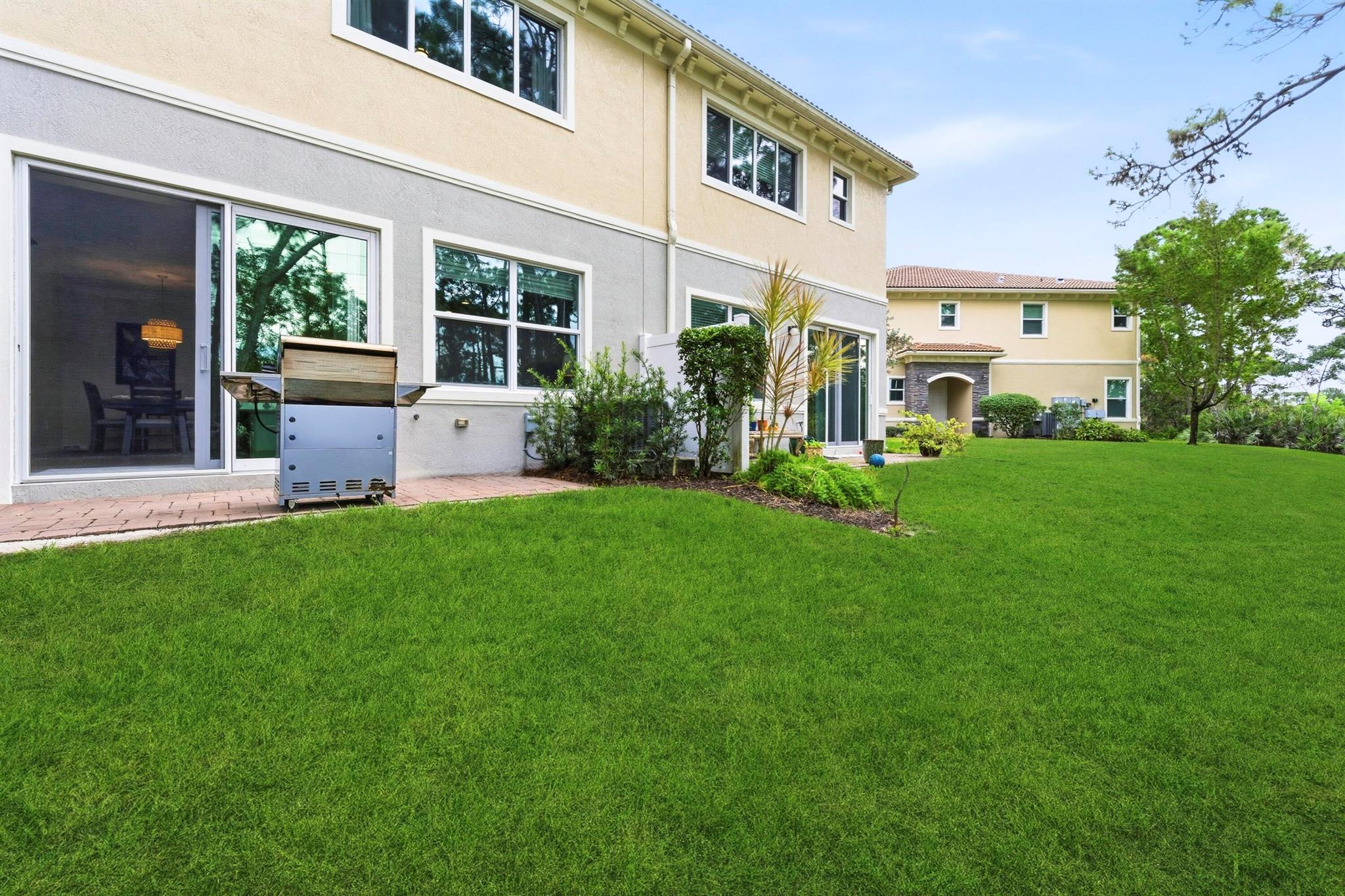 HERITAGE ENCLAVE - Residential