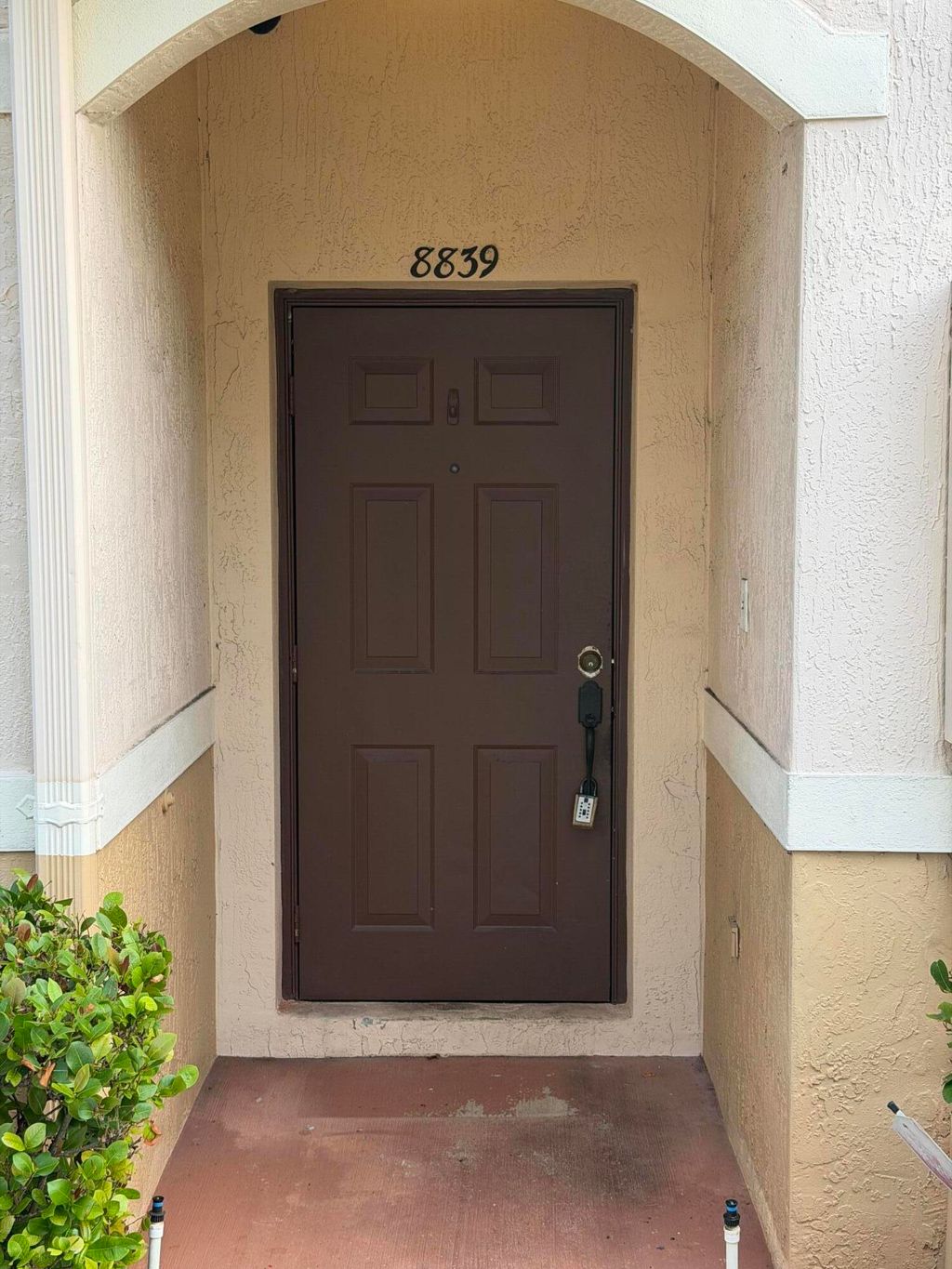 Photo of 8839 S Isles Circle, Tamarac, FL 33321 (MLS # B26025242)