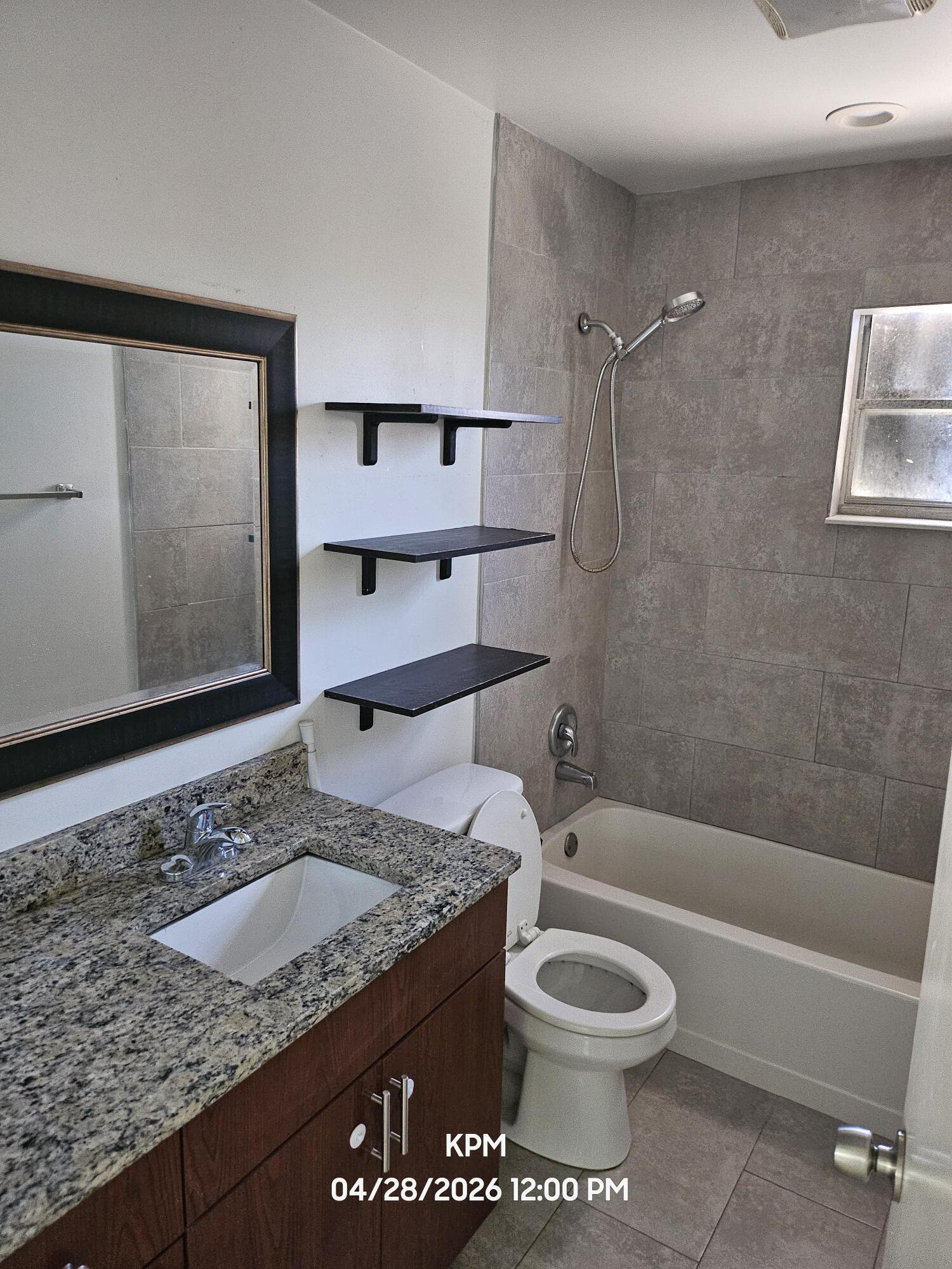 BUNKER HILL ADD TO WPB - Residential Lease