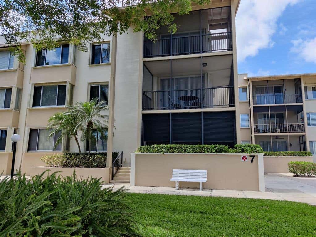 Photo of 11811 Avenue Of The Pga #7-1g, Palm Beach Gardens, FL 33418 (MLS # R10700221)