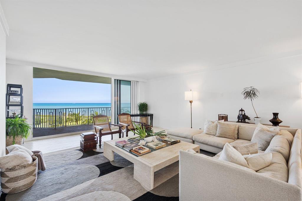 TWENTY FIVE HUNDRED SOUTH - Residential