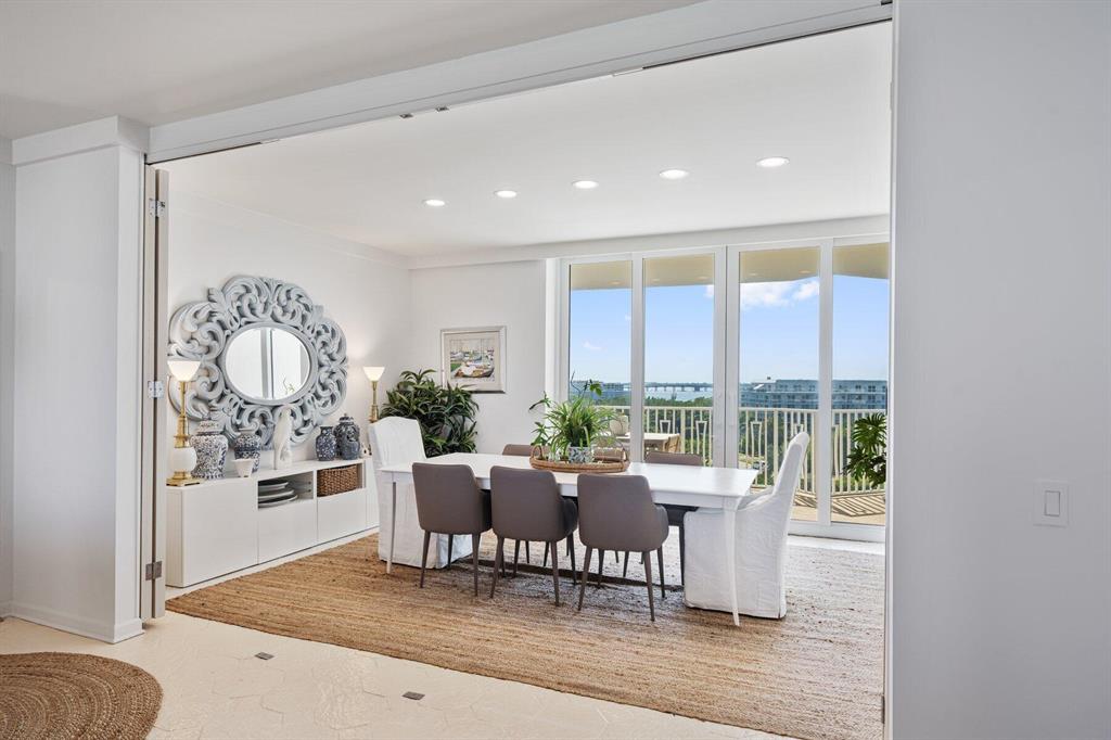 TWENTY FIVE HUNDRED SOUTH - Residential