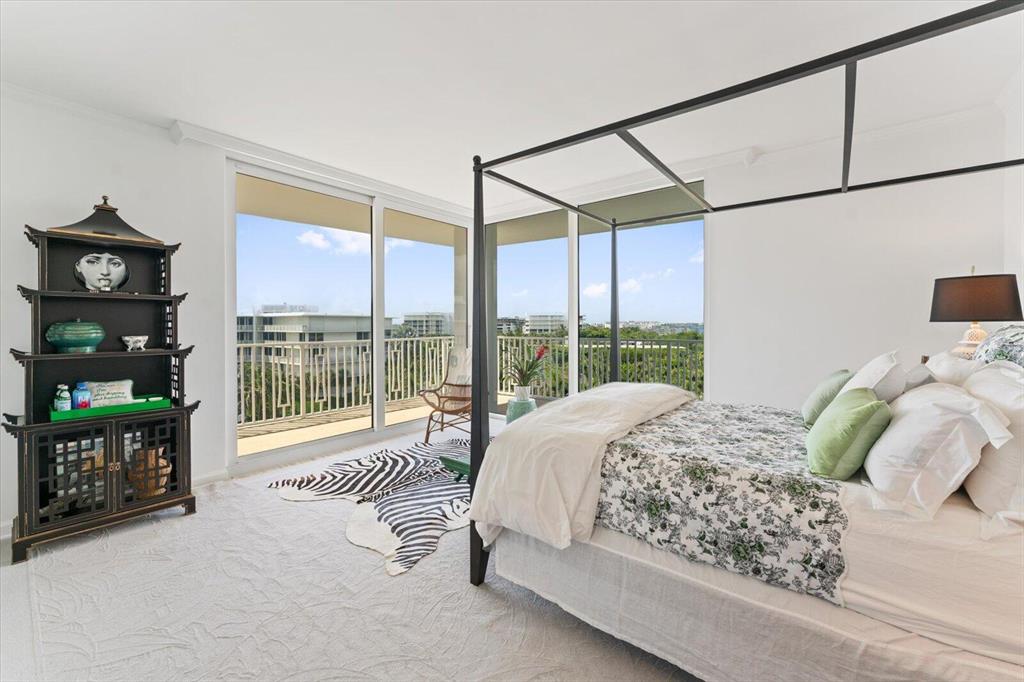 TWENTY FIVE HUNDRED SOUTH - Residential