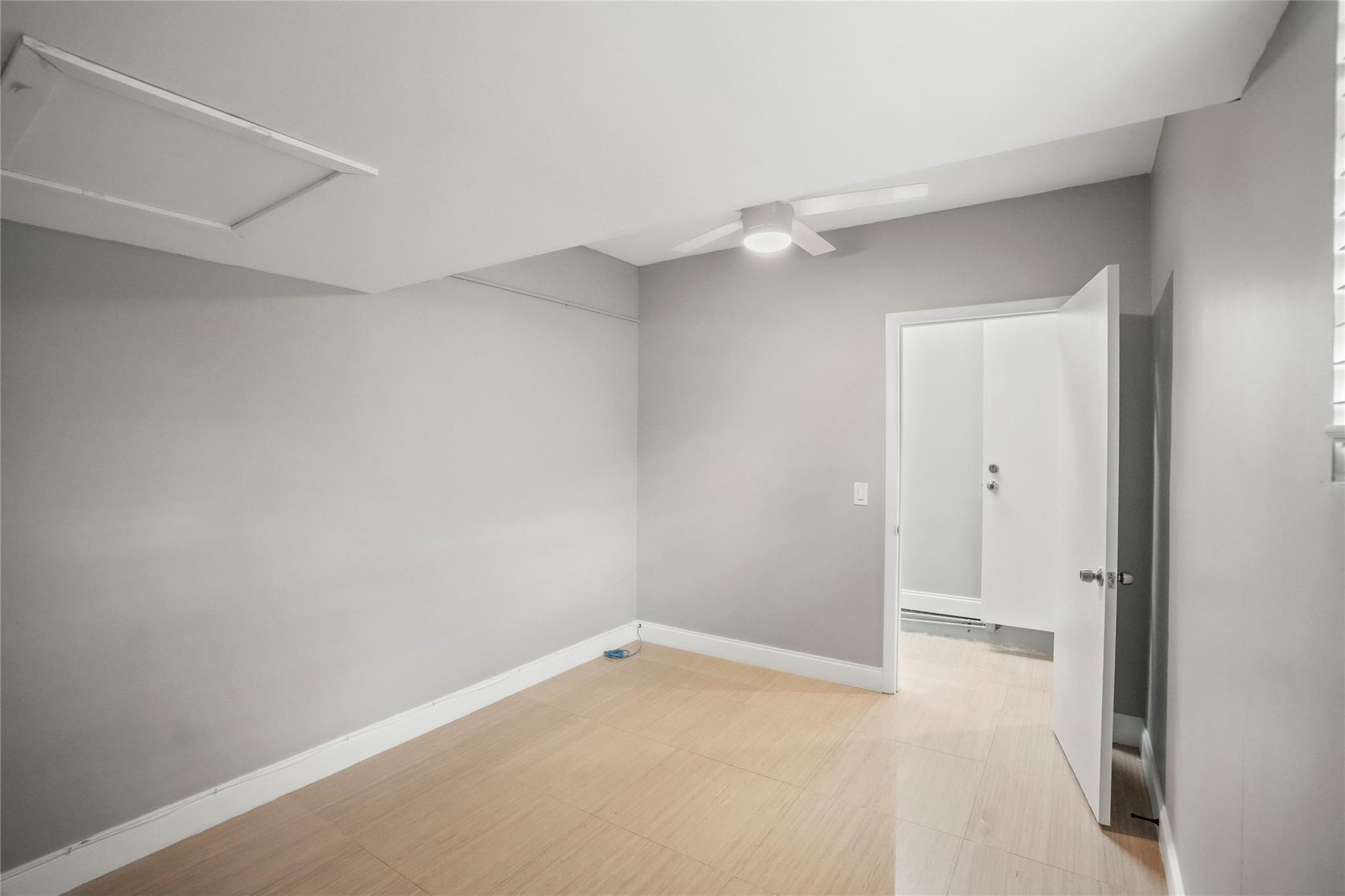 PEMBROKE POINTE SECTION T - Residential