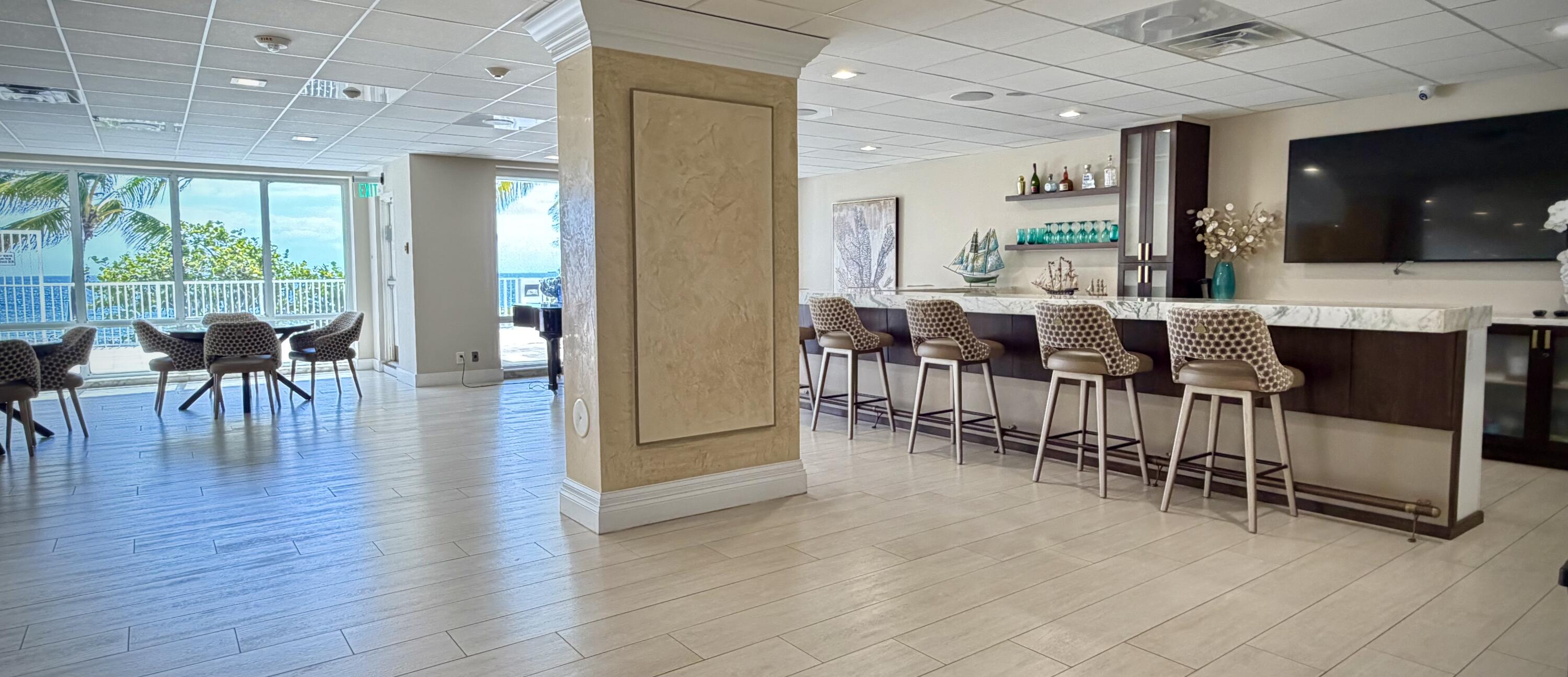 PLAYA DEL SOL CONDO - Residential