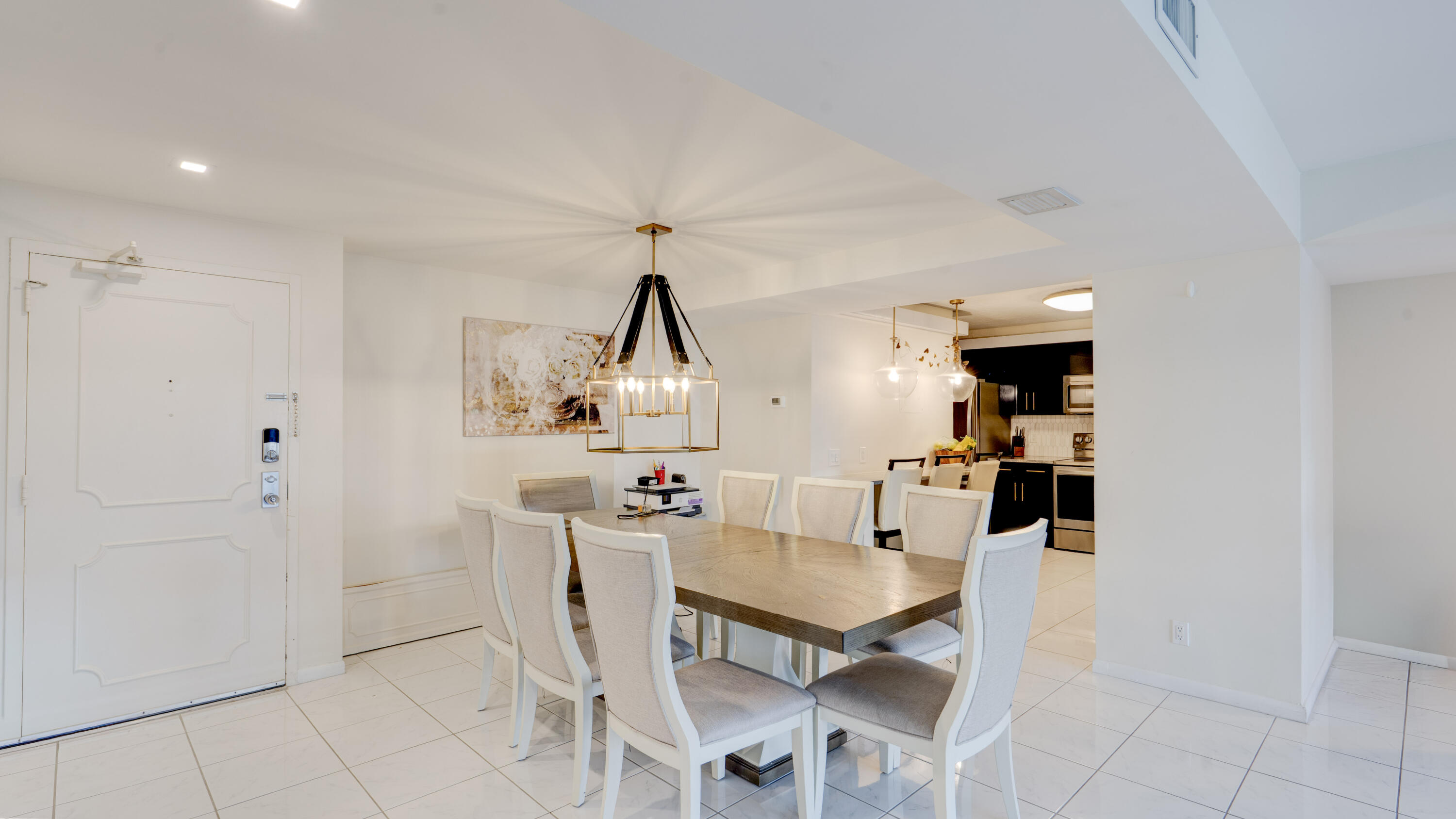 PLAYA DEL SOL CONDO - Residential