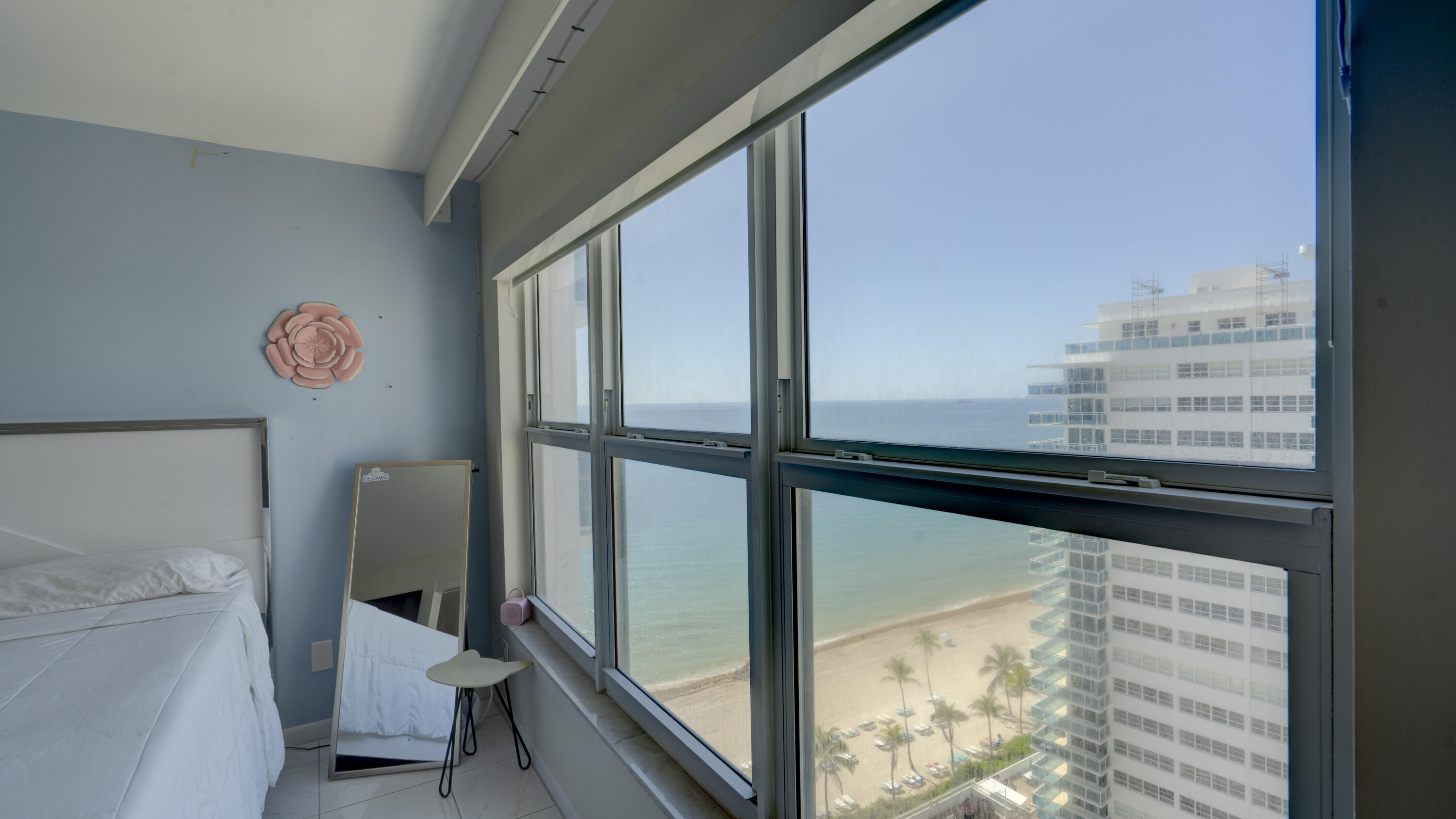 PLAYA DEL SOL CONDO - Residential