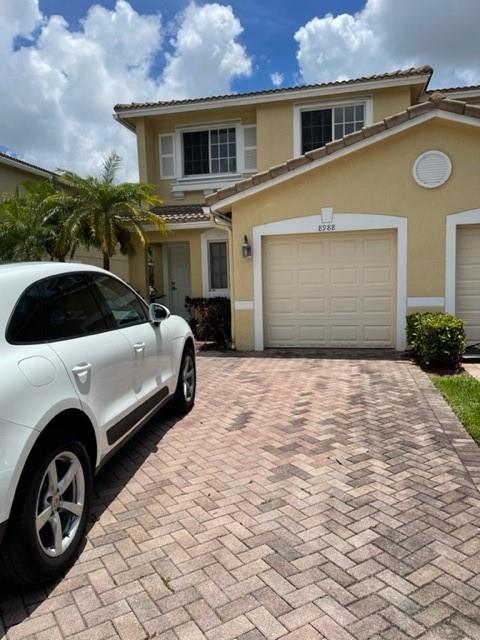 Hampton Hill - Residential