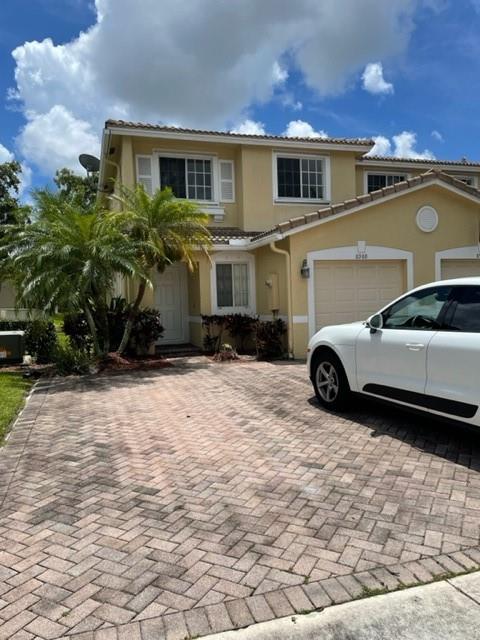 Hampton Hill - Residential