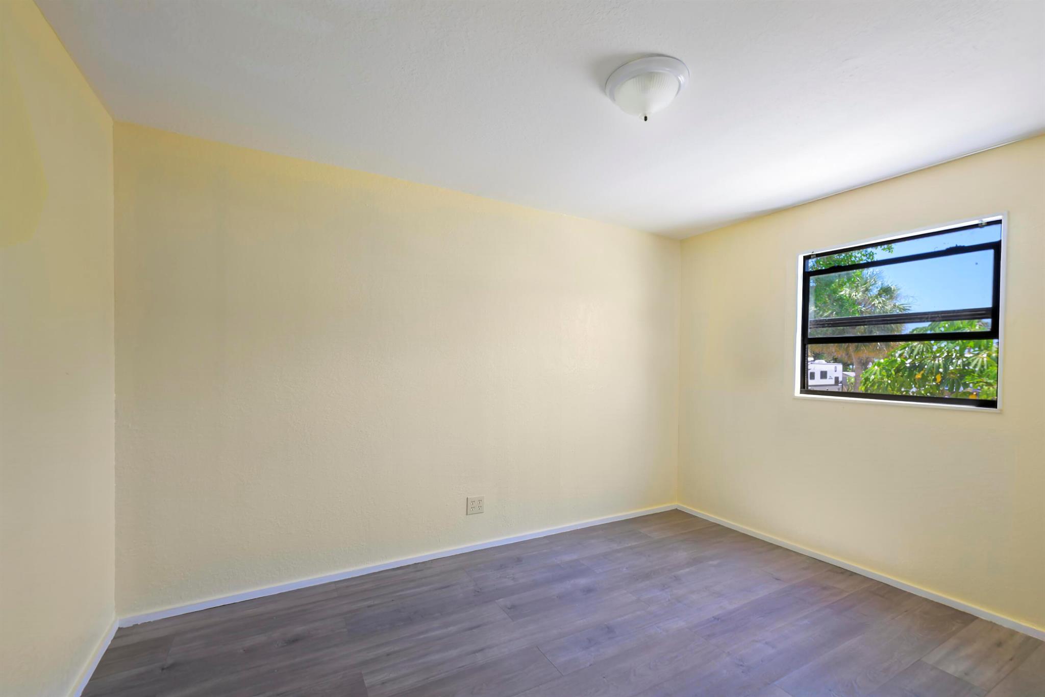 Jensen Beach RV PARK - Residential