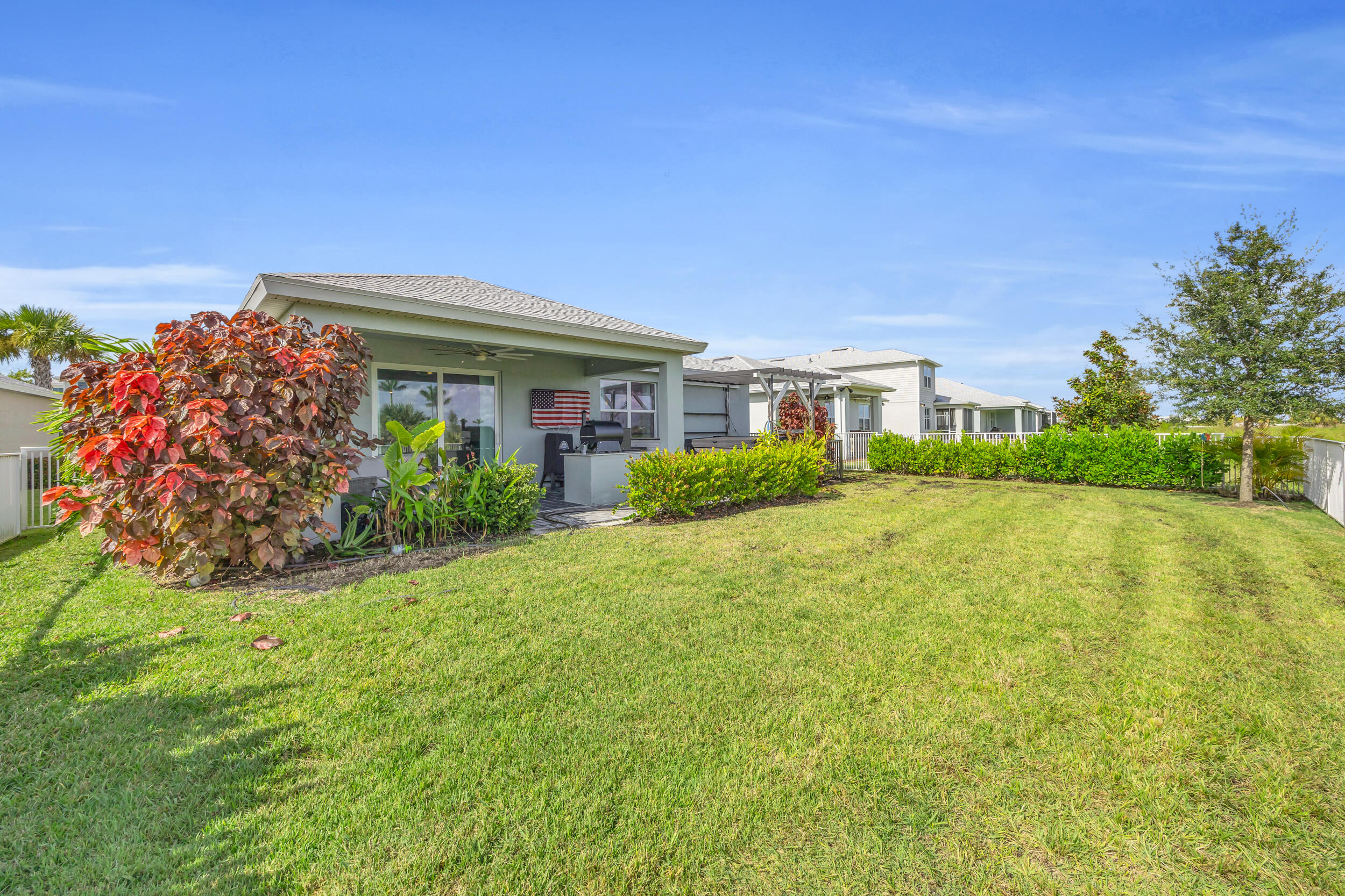 PULTE AT TRADITION PHASE 1 - Residential