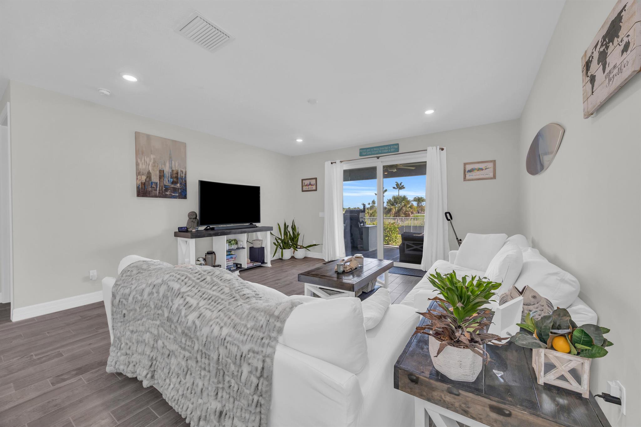 PULTE AT TRADITION PHASE - Residential