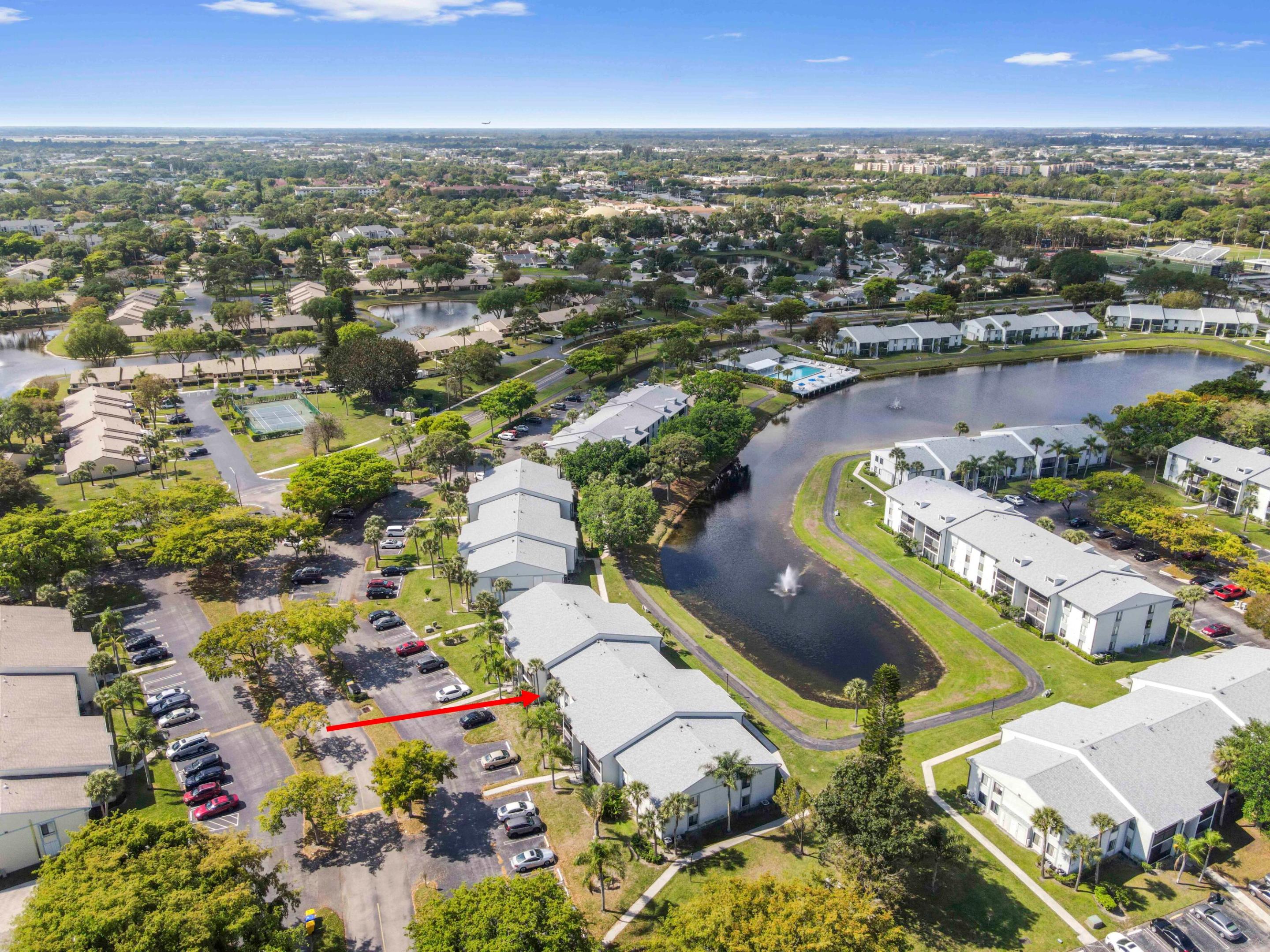 THE PALM CLUB VILLAGE - Residential