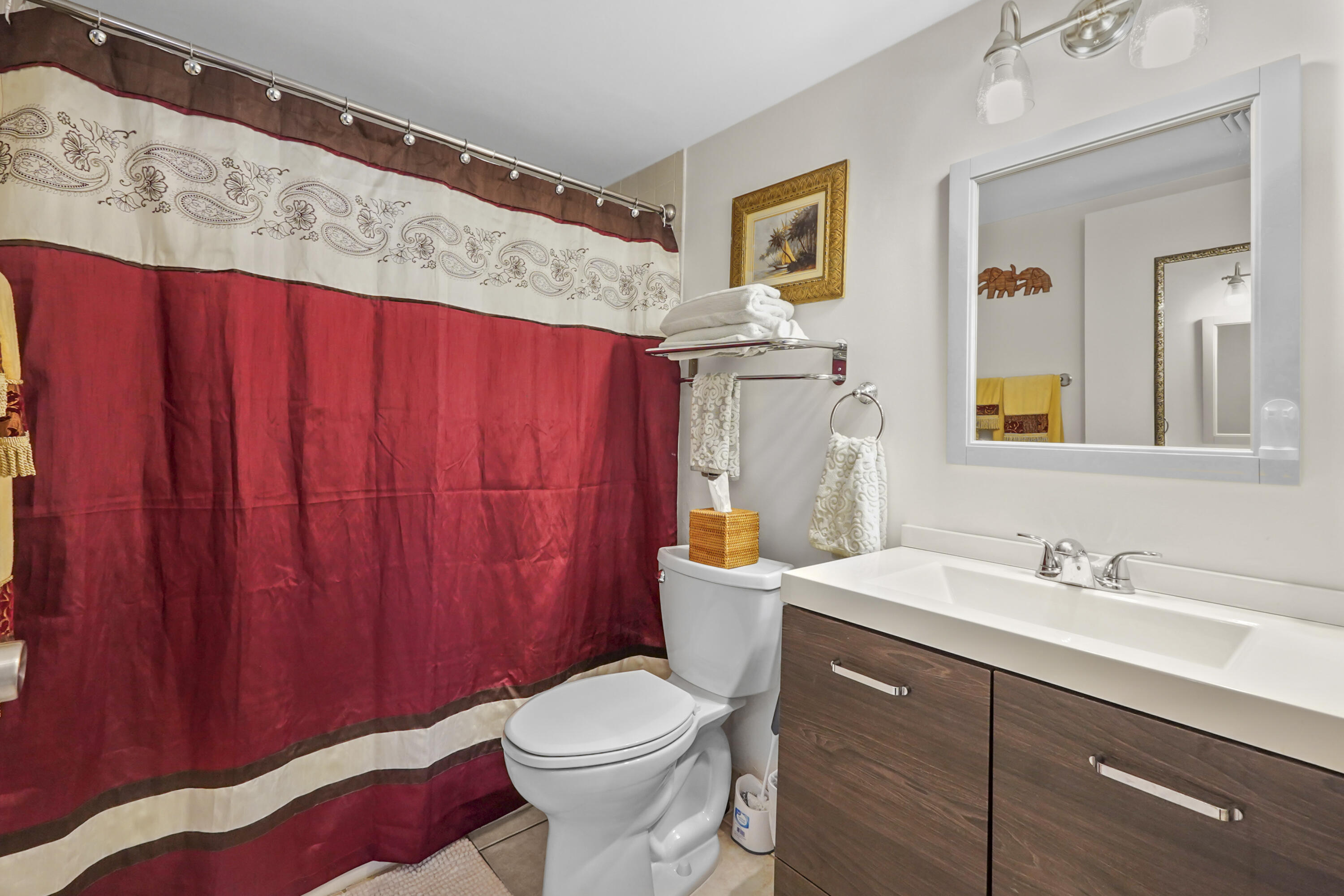 THE PALM CLUB VILLAGE - Residential