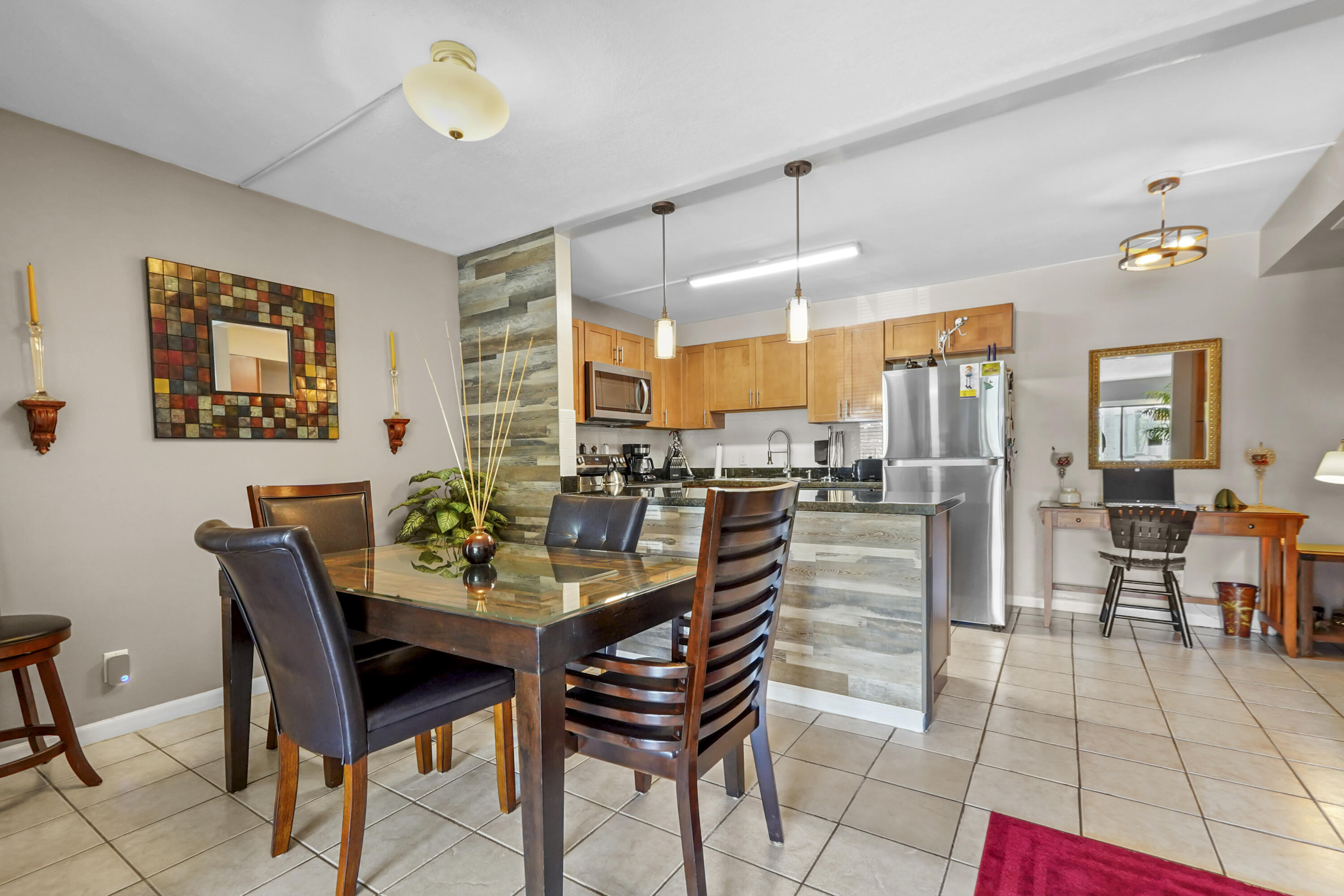 THE PALM CLUB VILLAGE - Residential