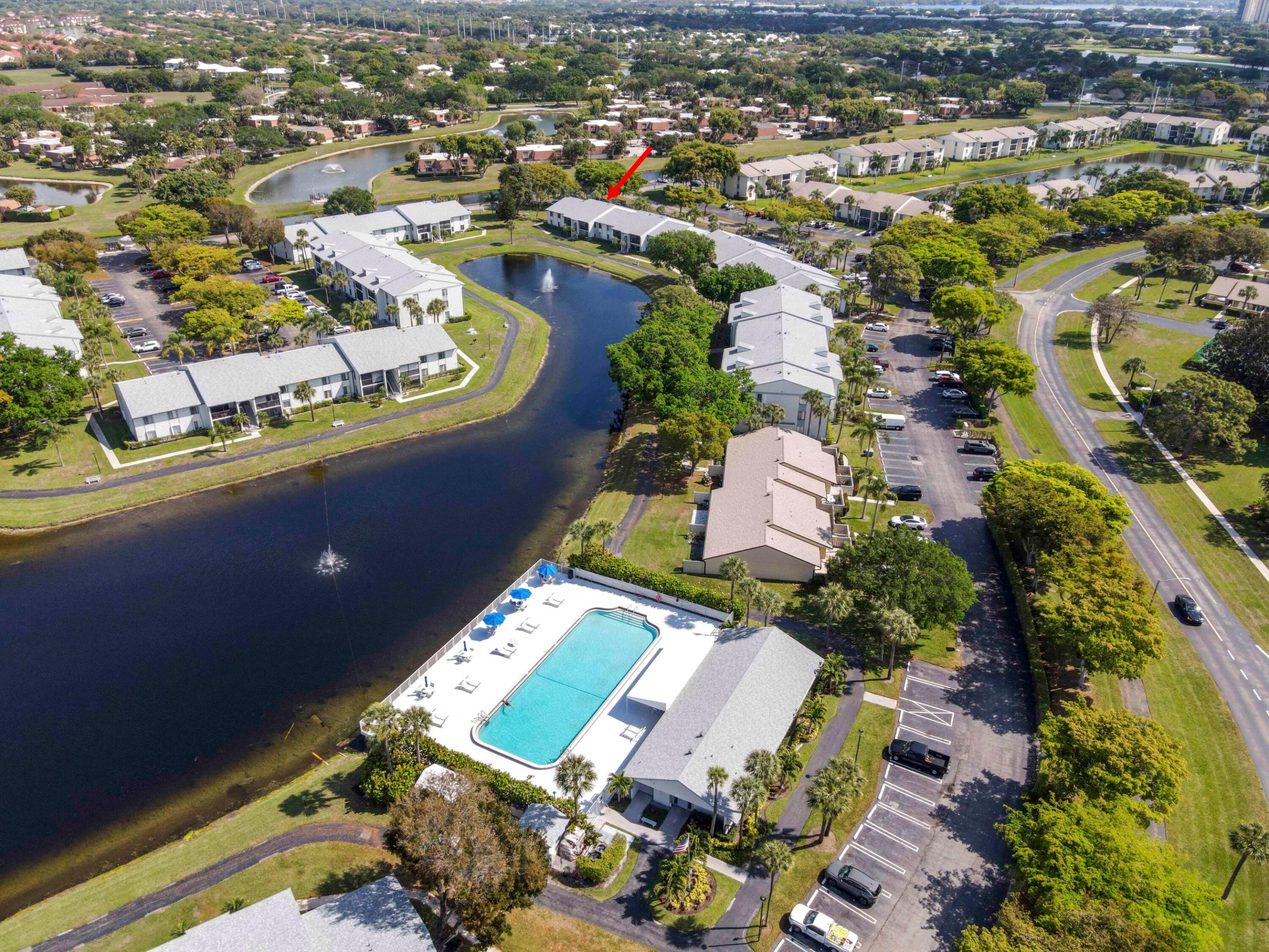 THE PALM CLUB VILLAGE - Residential