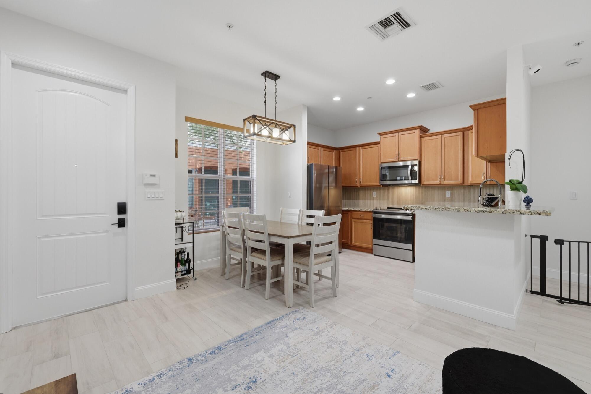 CYPRESS GROVE - Residential