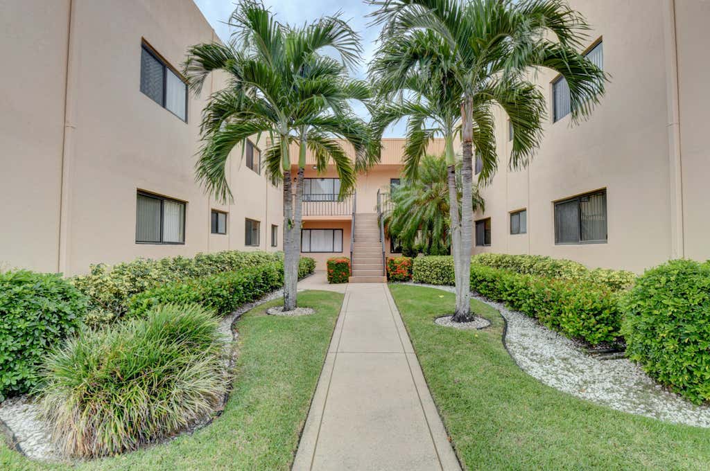 Photo of 15108 Ashland Drive #209, Delray Beach, FL 33484 (MLS # R10938467)