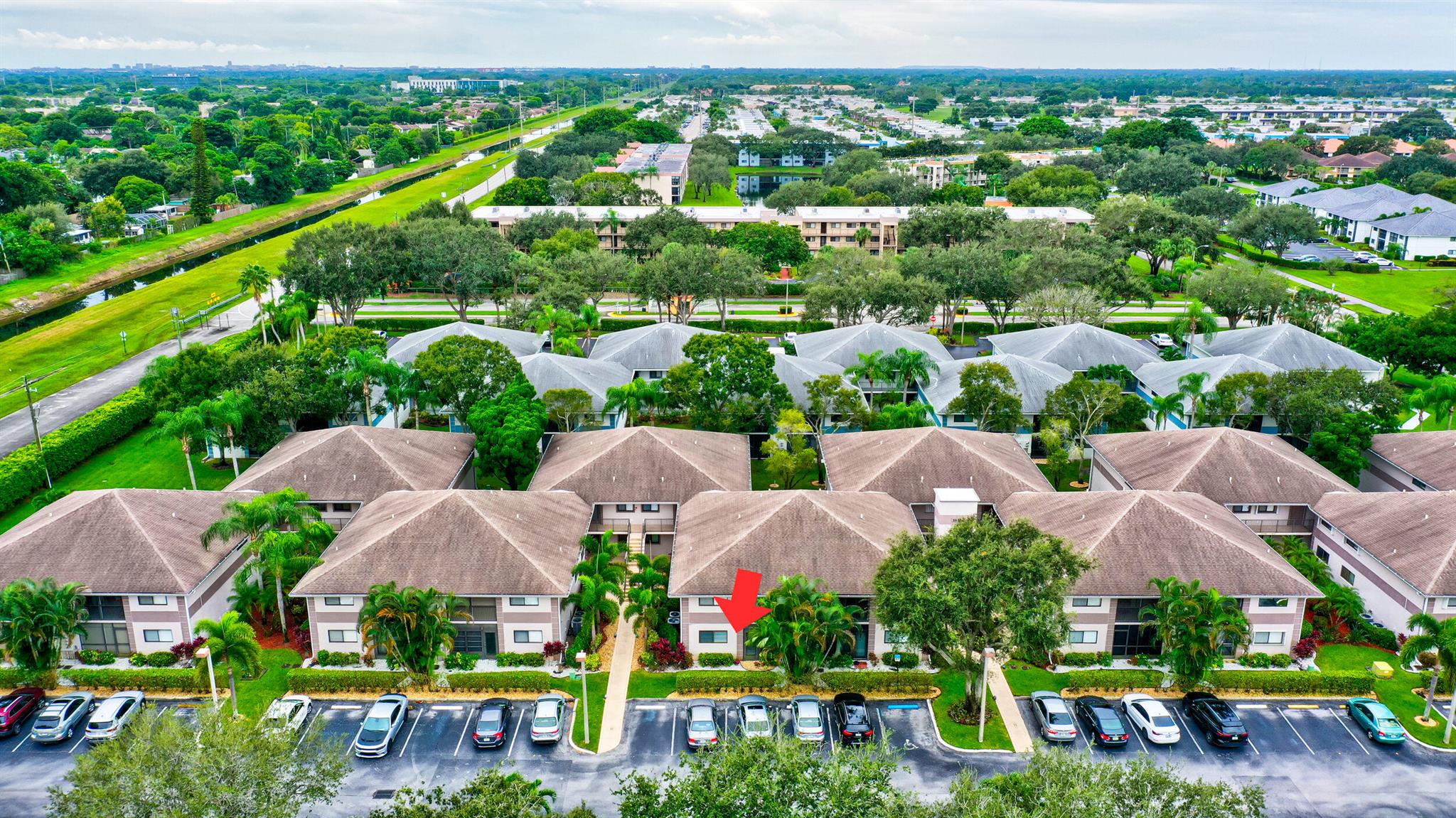 TROWBRIDGE CONDO - Residential Lease