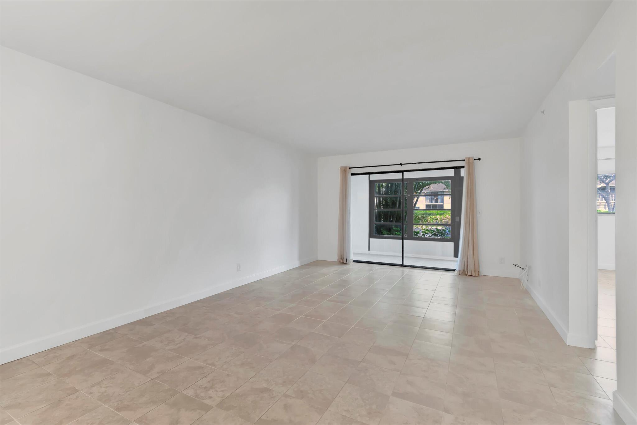 TROWBRIDGE CONDO - Residential Lease